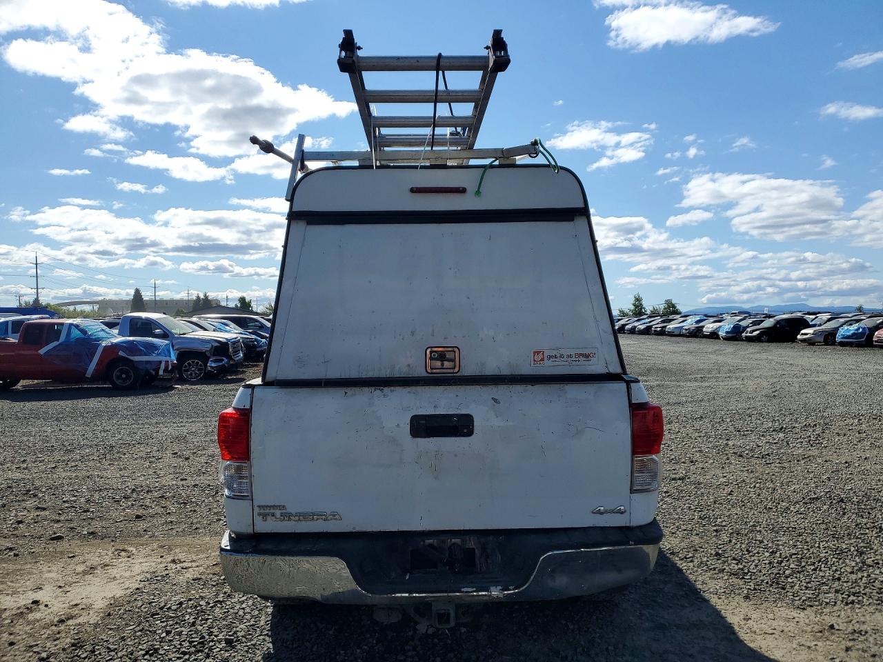 2010 Toyota Tundra Double Cab Sr5 White vin: 5TFUM5F19AX004124