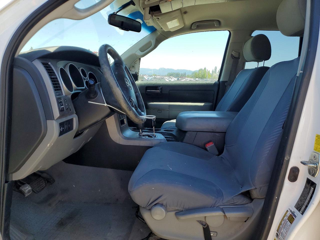 2010 Toyota Tundra Double Cab Sr5 White vin: 5TFUM5F19AX004124
