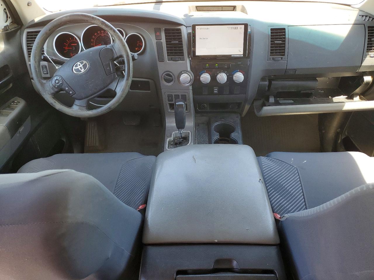 2010 Toyota Tundra Double Cab Sr5 White vin: 5TFUM5F19AX004124