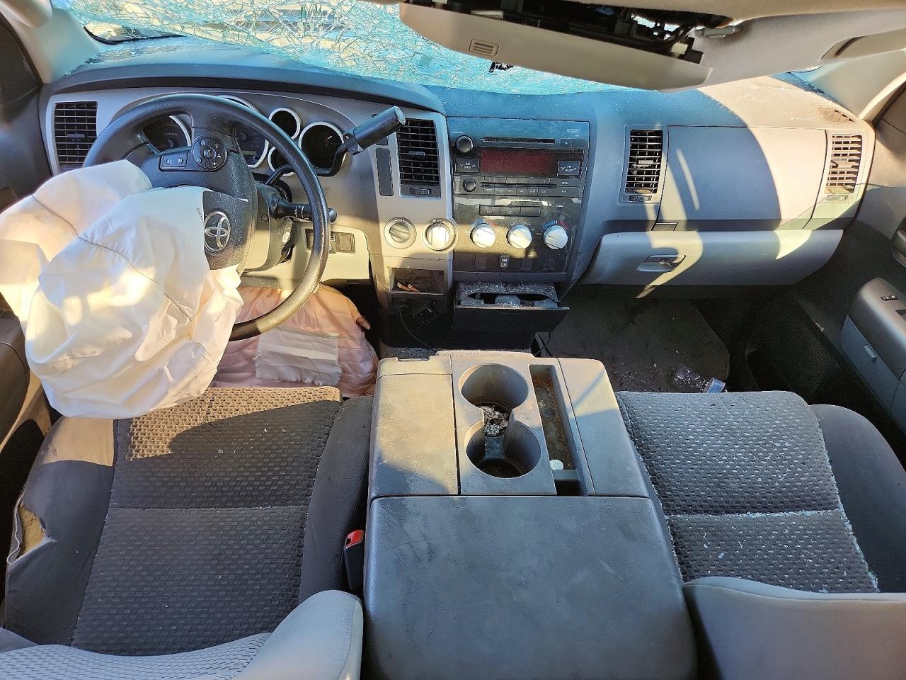 2011 Toyota Tundra Double Cab Sr5 Black vin: 5TFUM5F19BX026643