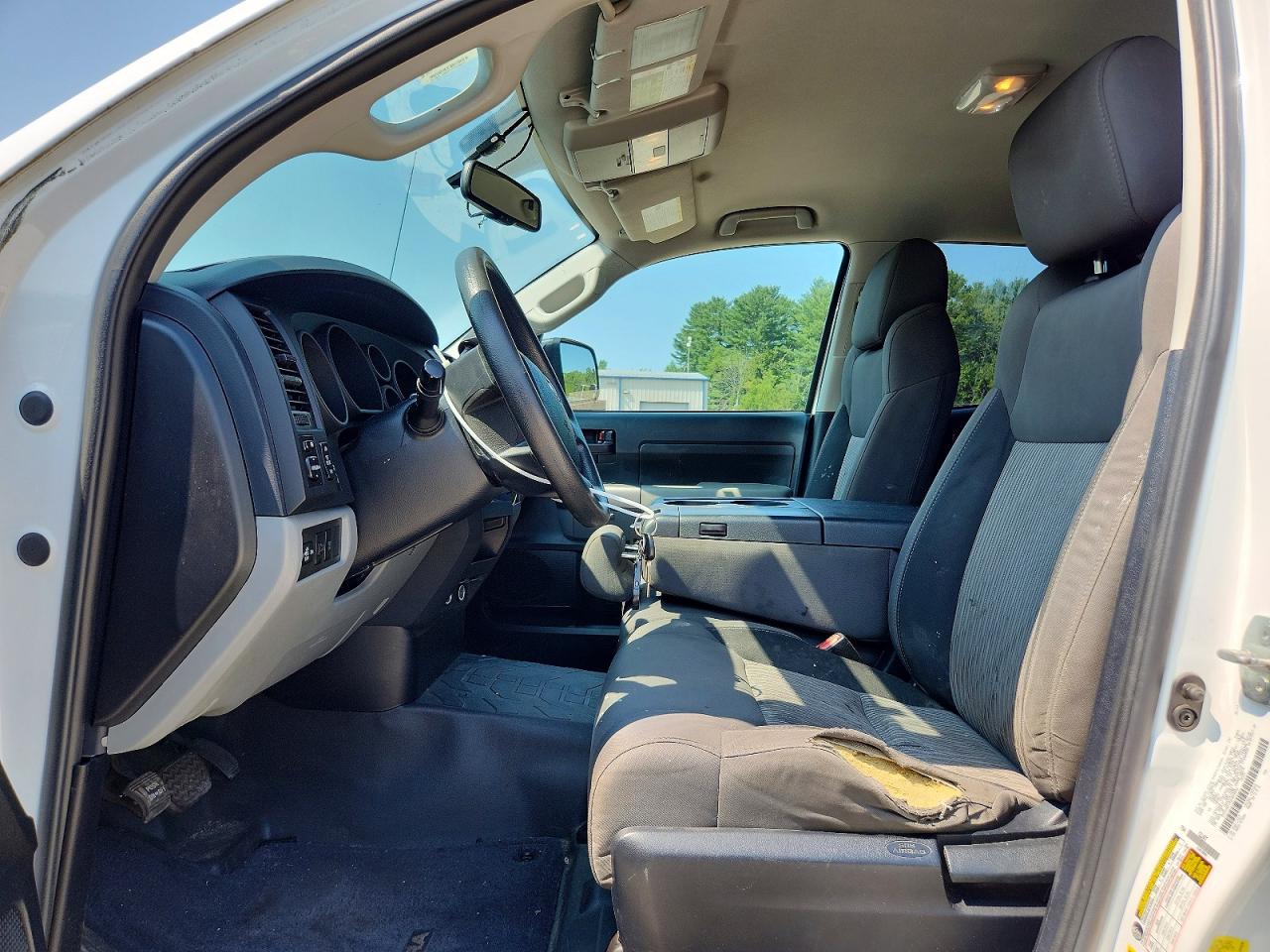 2013 Toyota Tundra Double Cab Sr5 White vin: 5TFUM5F19DX043932