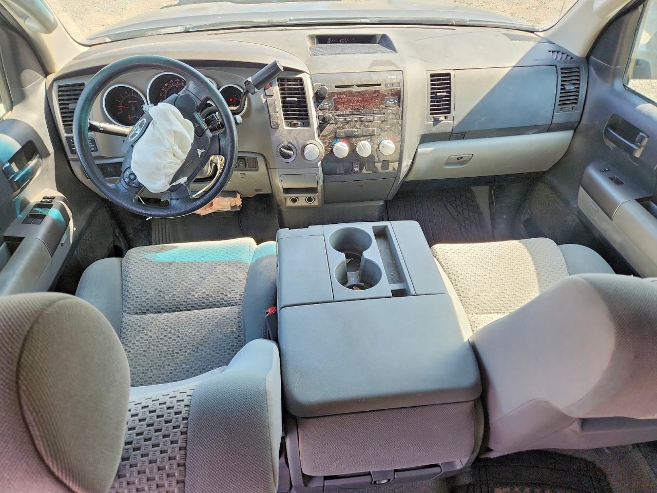 2010 Toyota Tundra Double Cab Sr5 Silver vin: 5TFUM5F1XAX007002