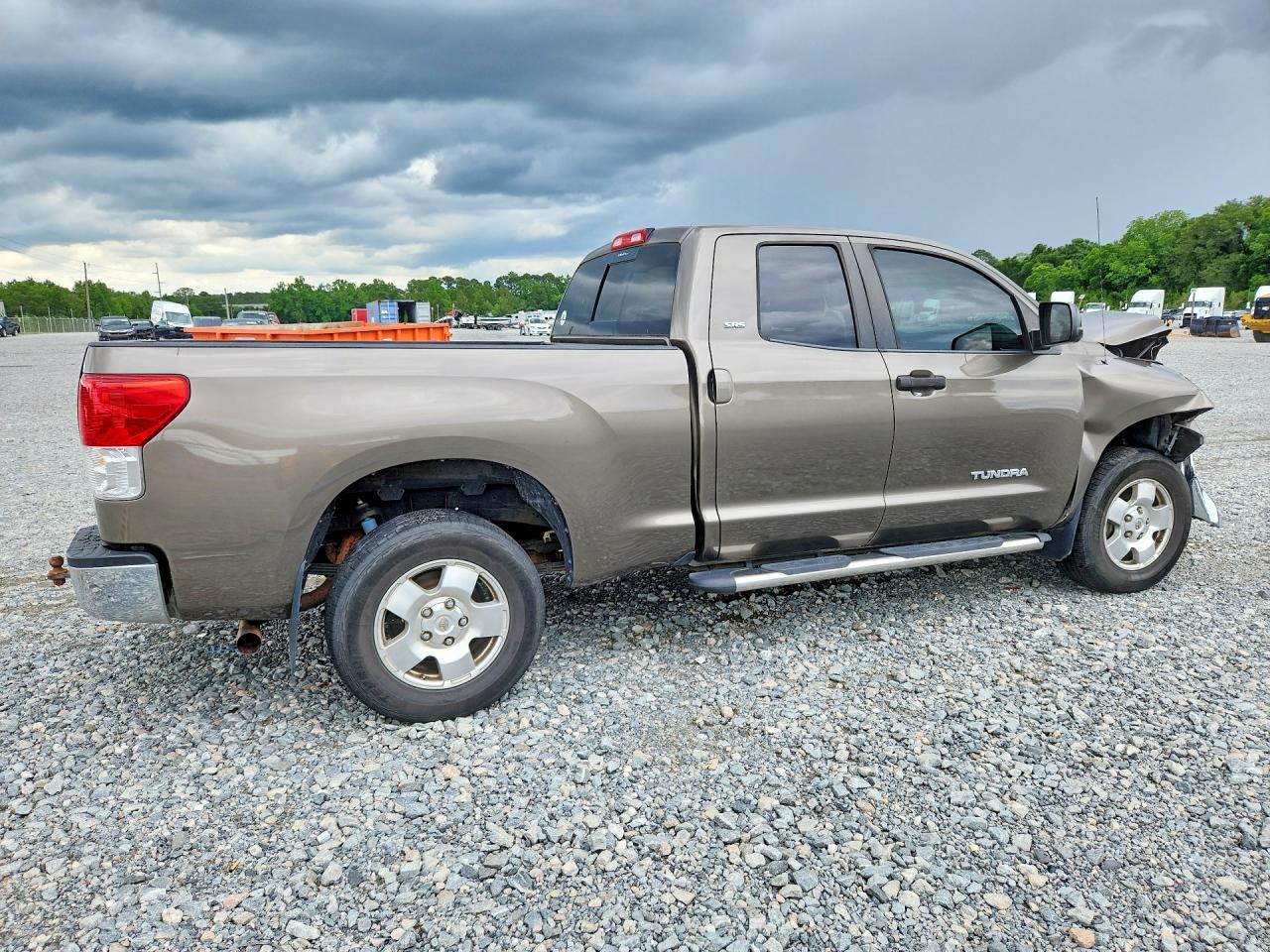 2010 Toyota Tundra Double Cab Sr5 Green vin: 5TFUM5F1XAX012684