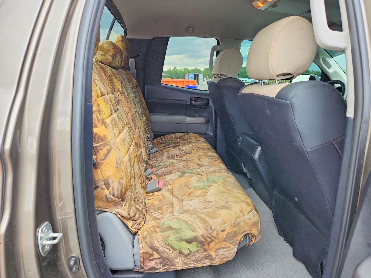 2010 Toyota Tundra Double Cab Sr5 Green vin: 5TFUM5F1XAX012684