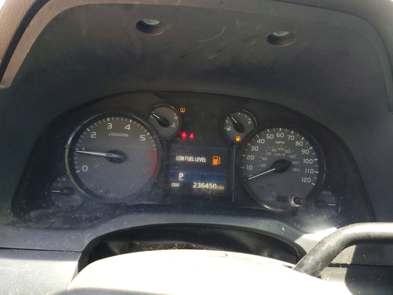 2014 Toyota Tundra Sr White vin: 5TFUM5F1XEX051491