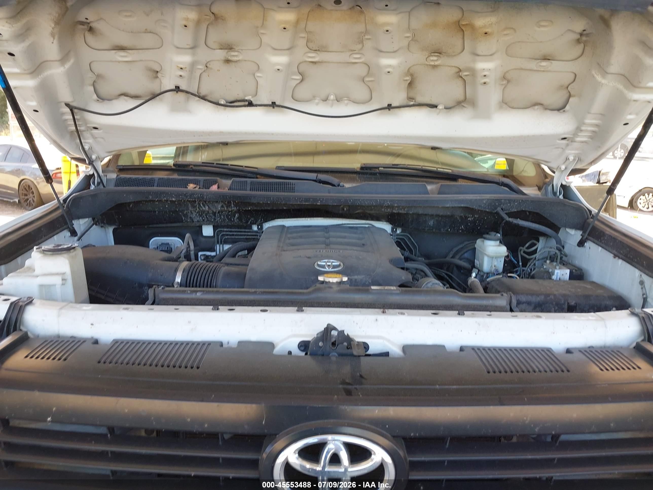 2015 Toyota Tundra Sr 4.6l V8 White vin: 5TFUM5F1XFX063853
