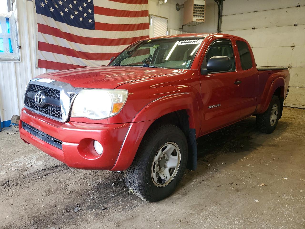 2011 Toyota Tacoma V6 Red vin: 5TFUU4EN0BX009096