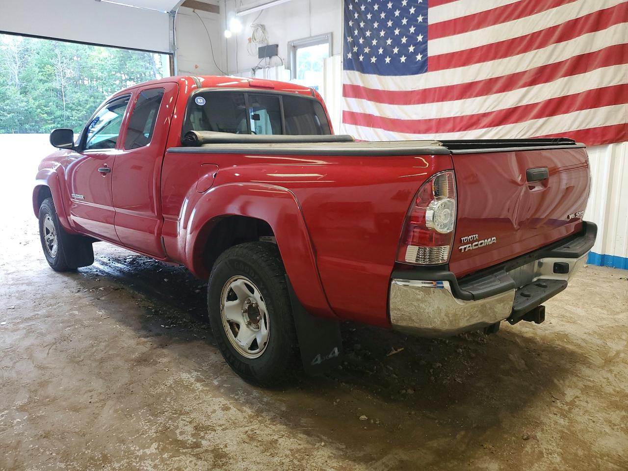 2011 Toyota Tacoma V6 Red vin: 5TFUU4EN0BX009096