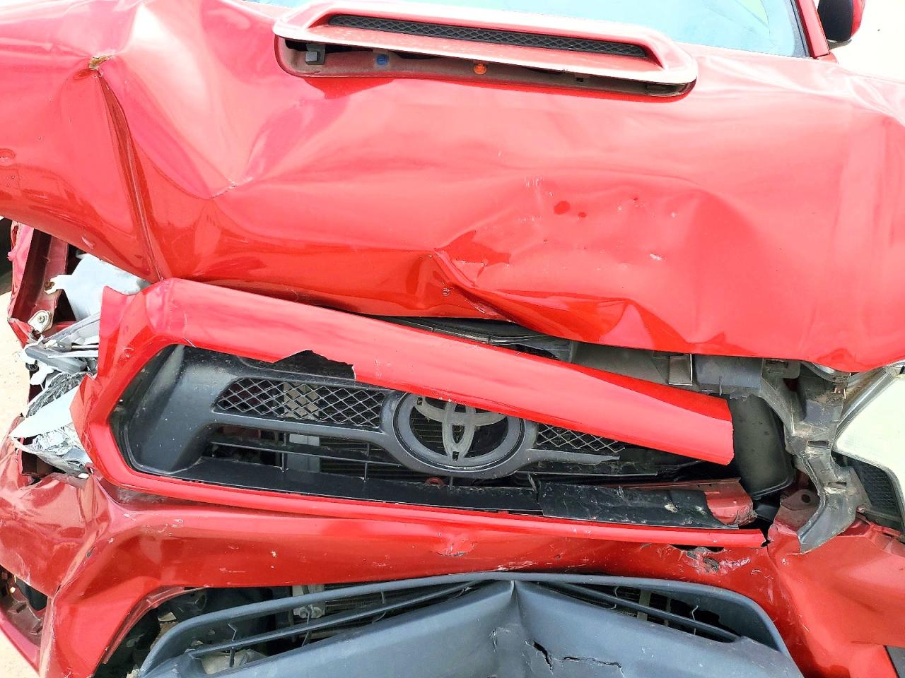 2012 Toyota Tacoma V6 Red vin: 5TFUU4EN0CX025090