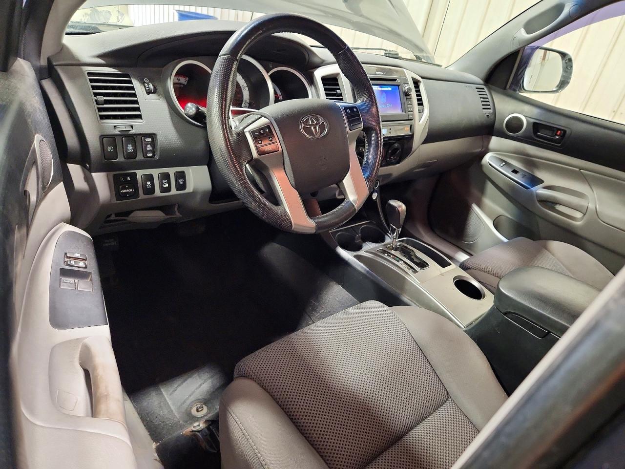 2013 Toyota Tacoma V6 Gray vin: 5TFUU4EN0DX079877