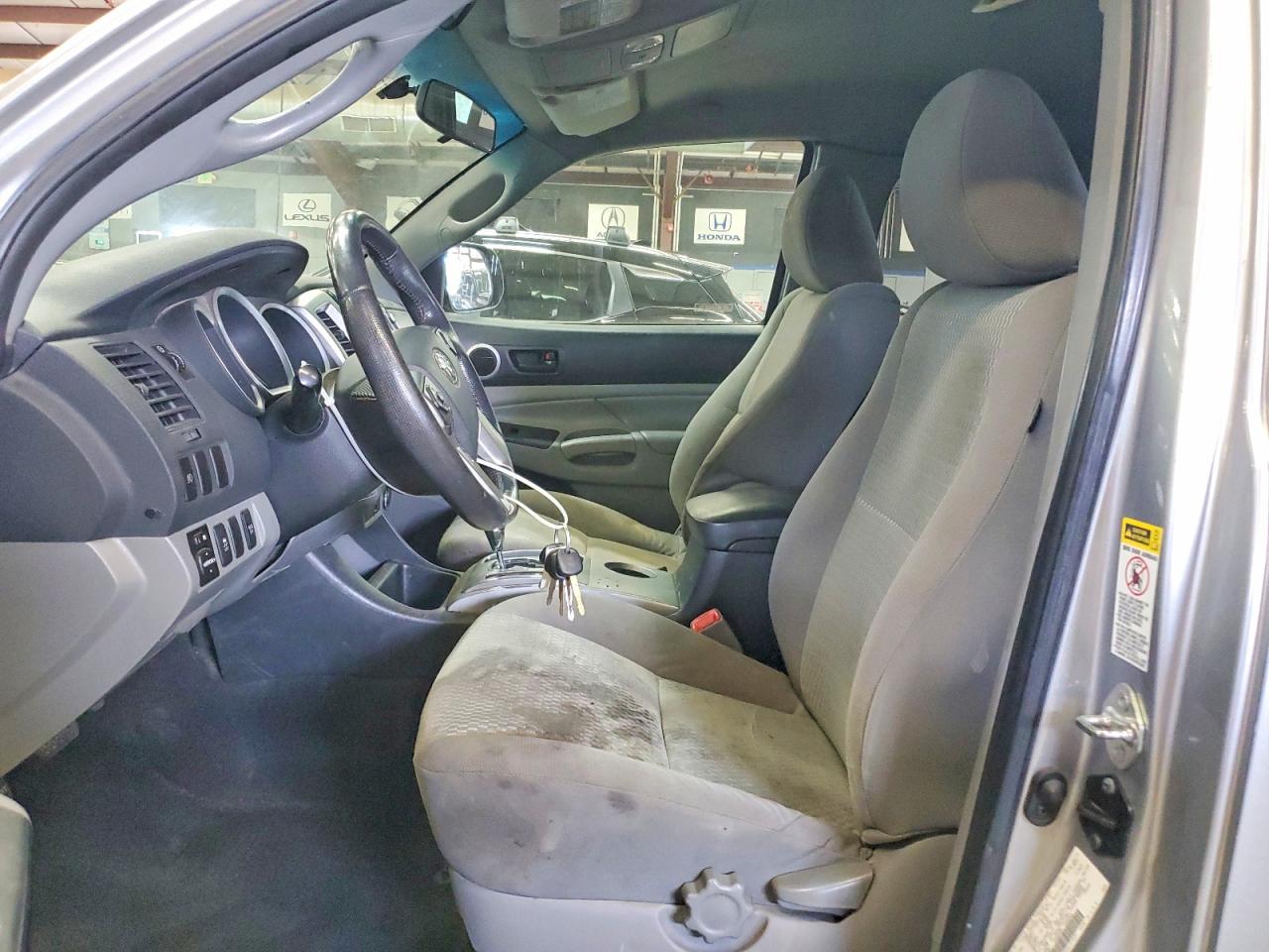2014 Toyota Tacoma V6 Silver vin: 5TFUU4EN0EX106609