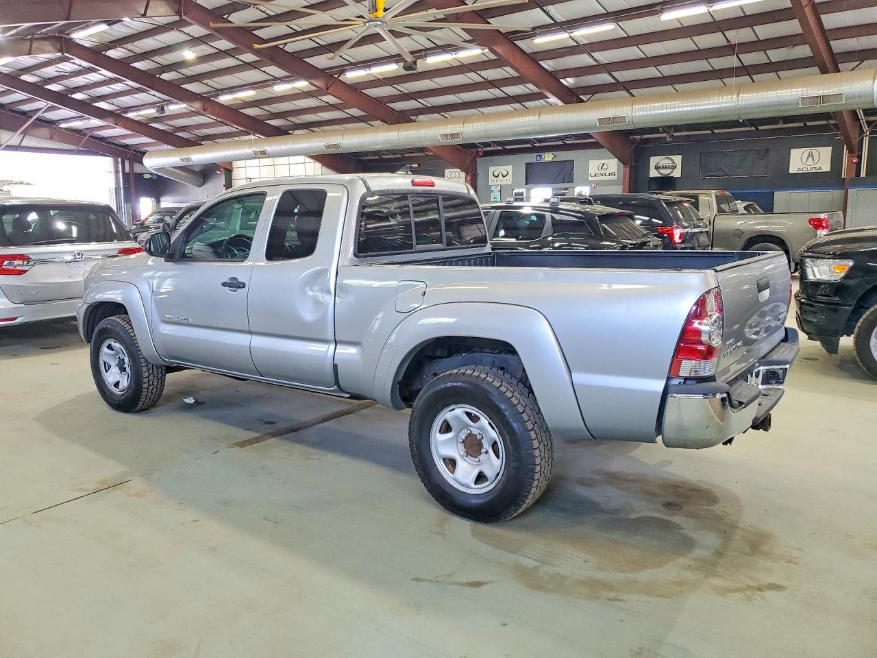 2014 Toyota Tacoma V6 Silver vin: 5TFUU4EN0EX106609