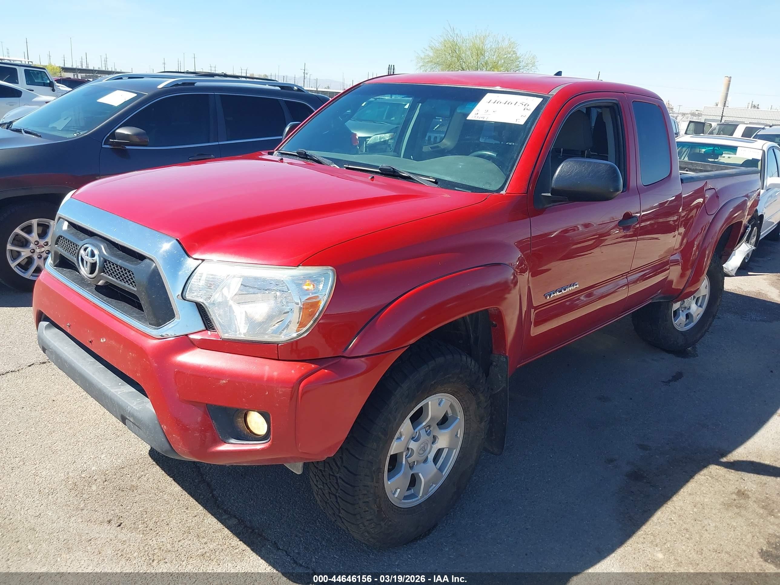2015 Toyota Tacoma Base V6 Red vin: 5TFUU4EN0FX116929