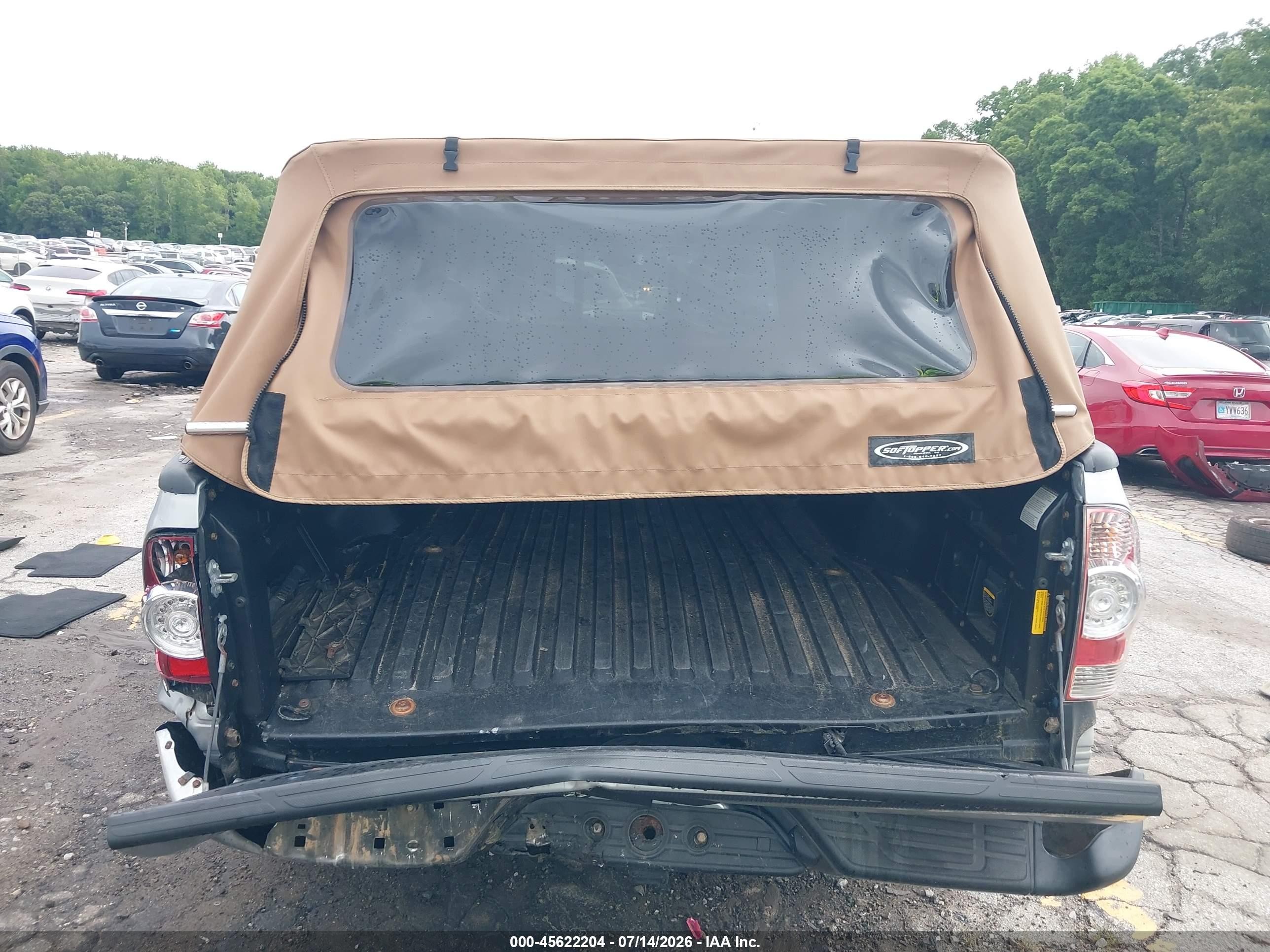 2013 Toyota Tacoma Base V6 Silver vin: 5TFUU4EN1DX080780