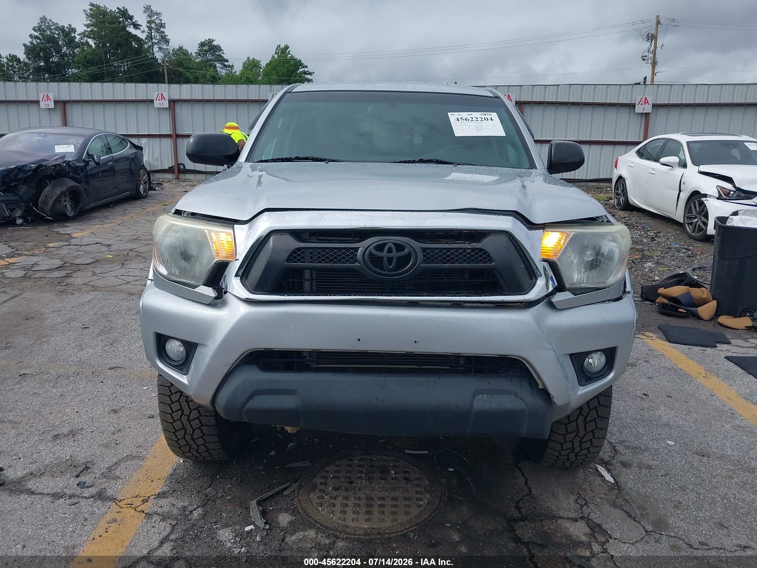 2013 Toyota Tacoma Base V6 Silver vin: 5TFUU4EN1DX080780