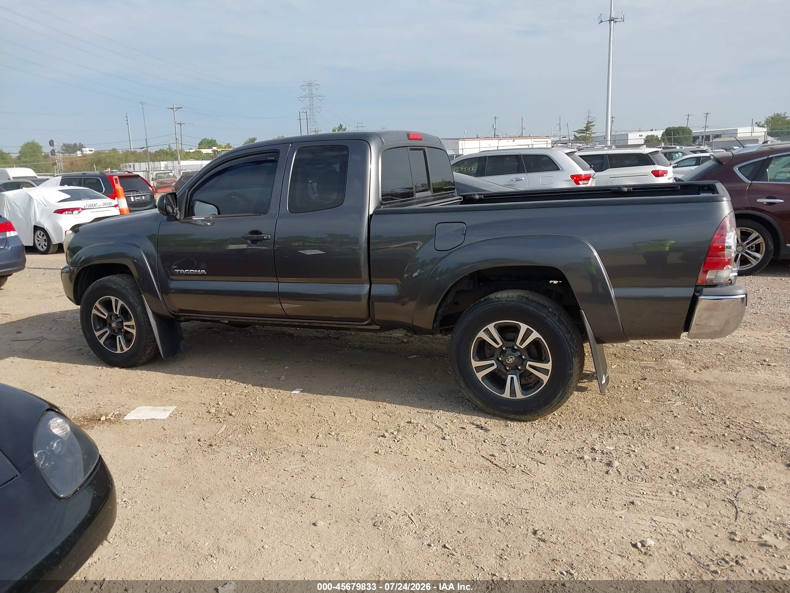 2013 Toyota Tacoma Base V6 Gray vin: 5TFUU4EN1DX081668