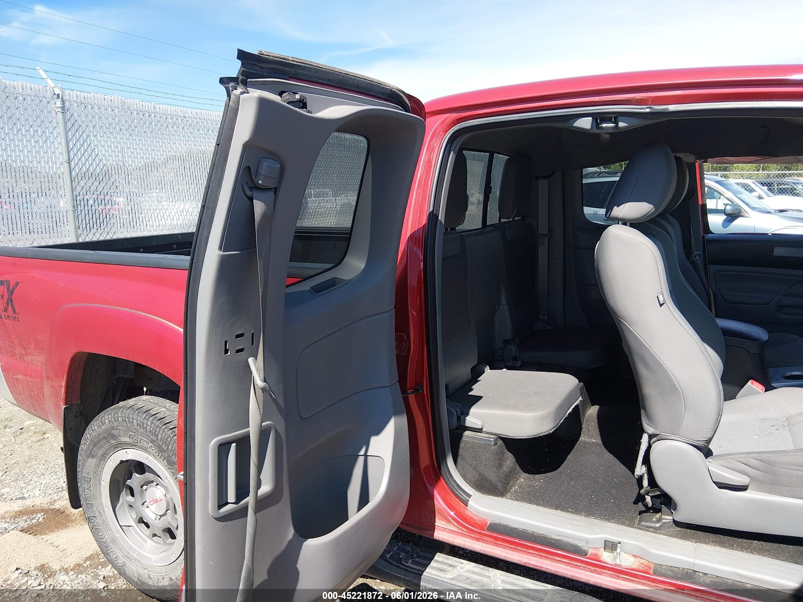 2014 Toyota Tacoma Base V6 Red vin: 5TFUU4EN1EX105775