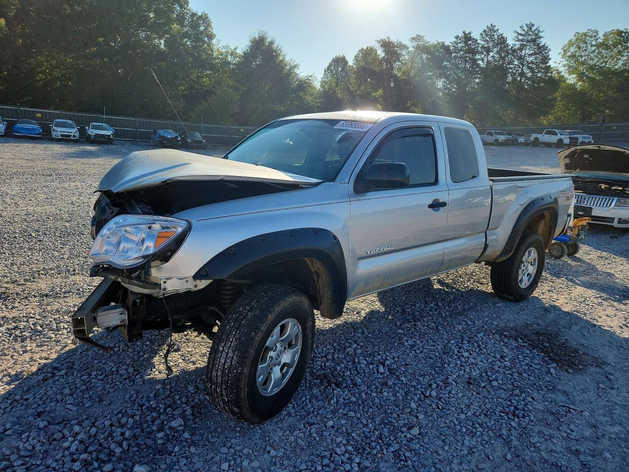 2011 Toyota Tacoma V6 Серебряный vin: 5TFUU4EN2BX018088