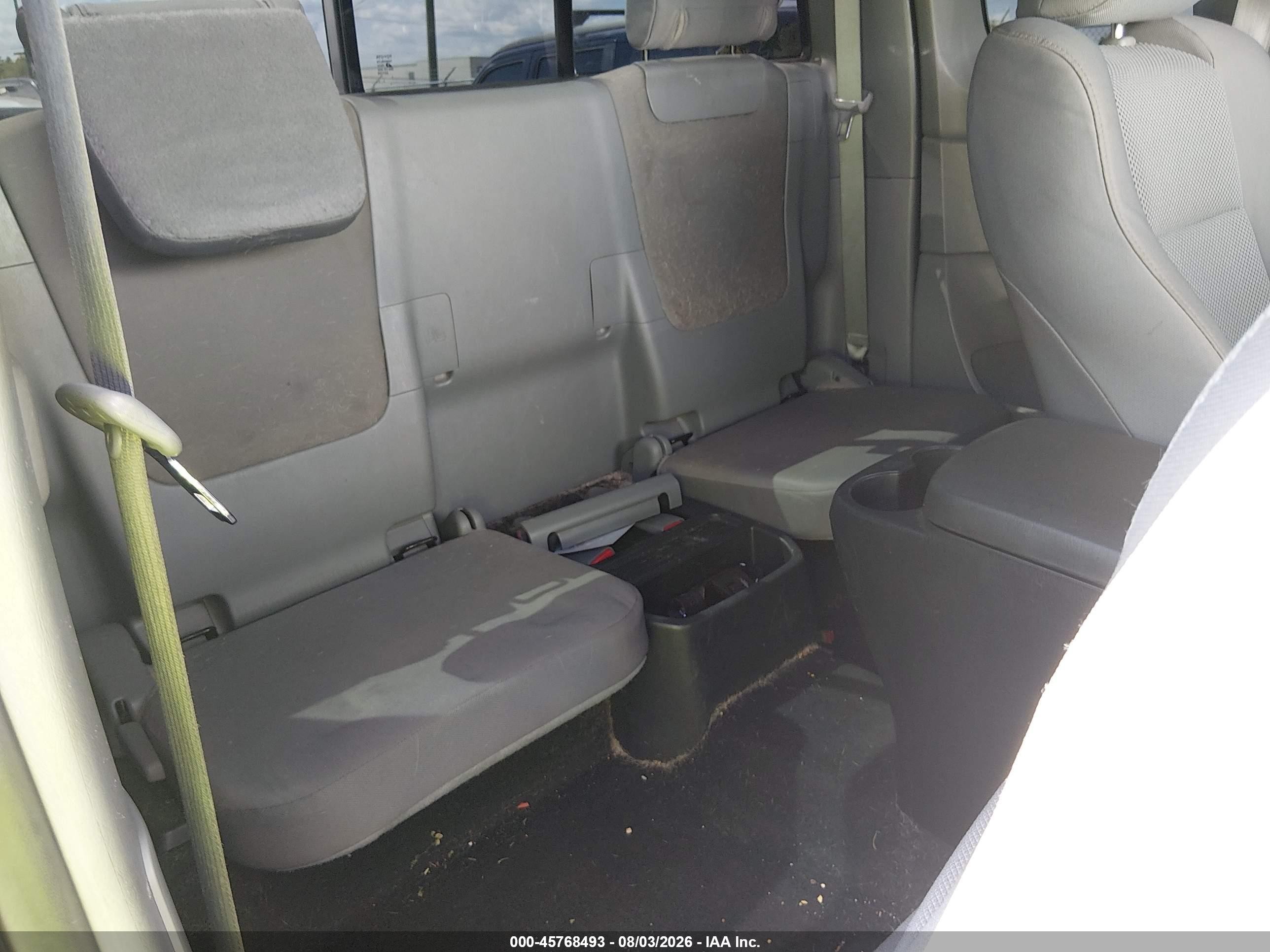 2012 Toyota Tacoma   White vin: 5TFUU4EN2CX037497