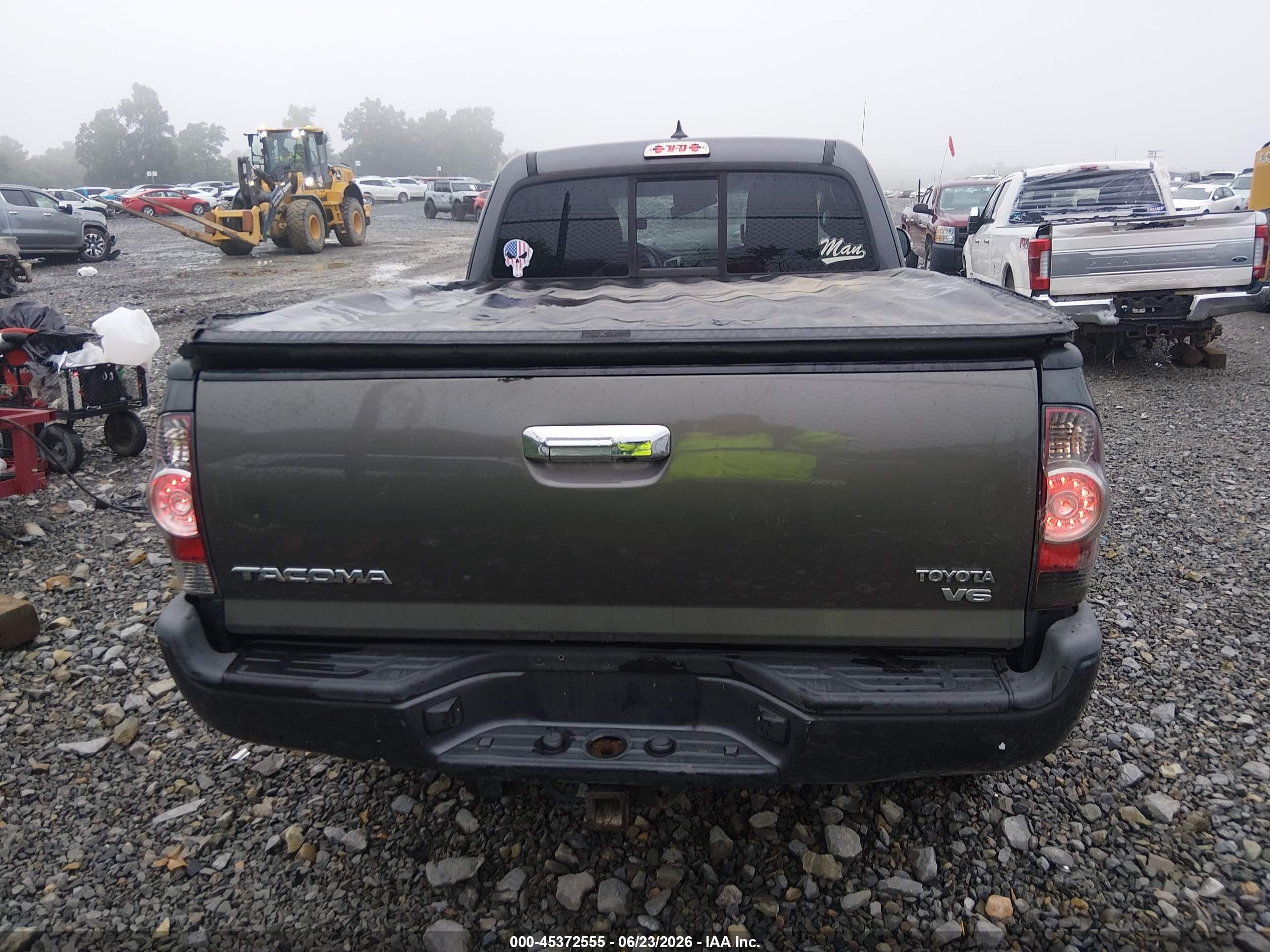 2014 Toyota Tacoma Base V6 Серый vin: 5TFUU4EN2EX085696