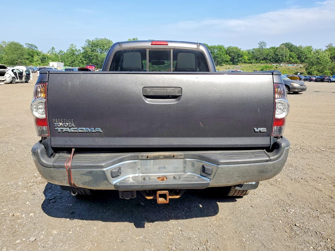 2013 Toyota Tacoma V6 Угольный vin: 5TFUU4EN3DX052415