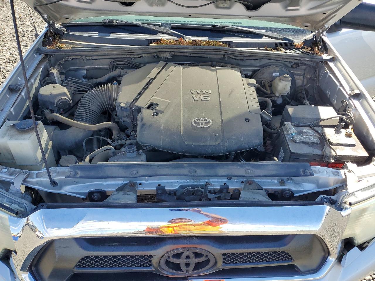 2013 Toyota Tacoma V6 Silver vin: 5TFUU4EN3DX080599