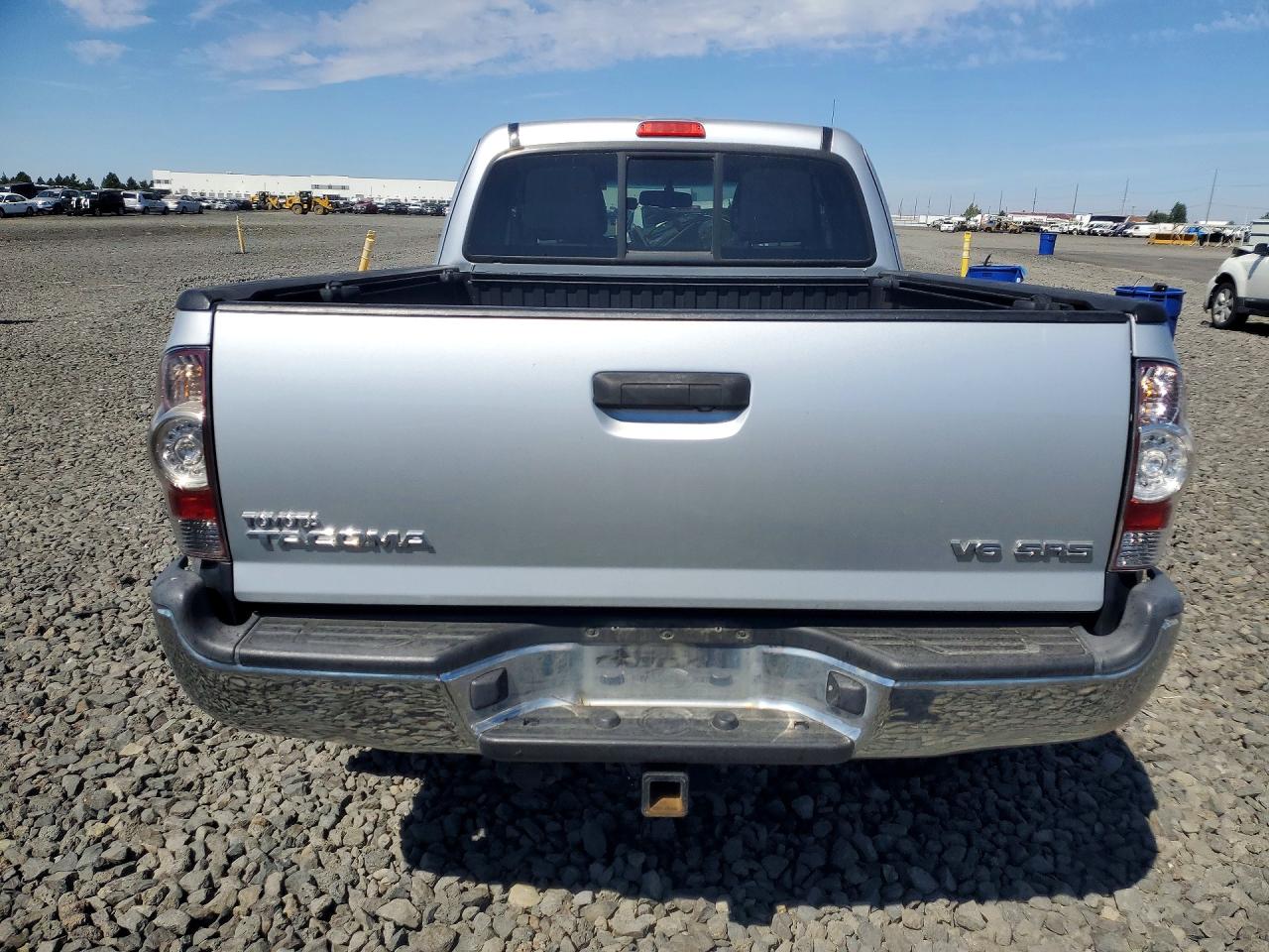2013 Toyota Tacoma V6 Silver vin: 5TFUU4EN3DX080599