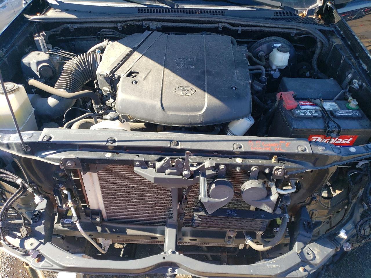 2015 Toyota Tacoma V6 Черный vin: 5TFUU4EN3FX132879