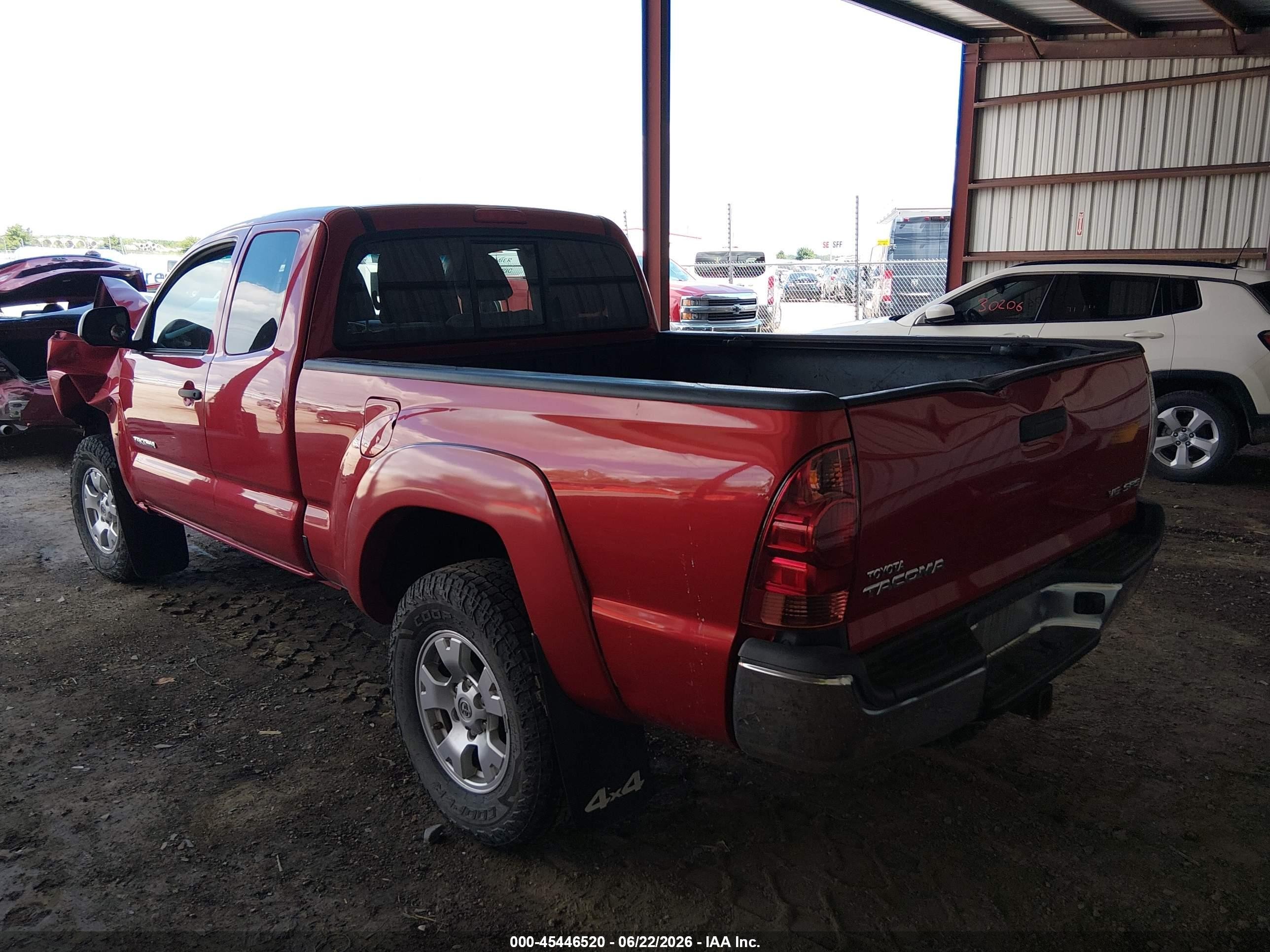 2013 Toyota Tacoma Base V6 Красный vin: 5TFUU4EN5DX075968