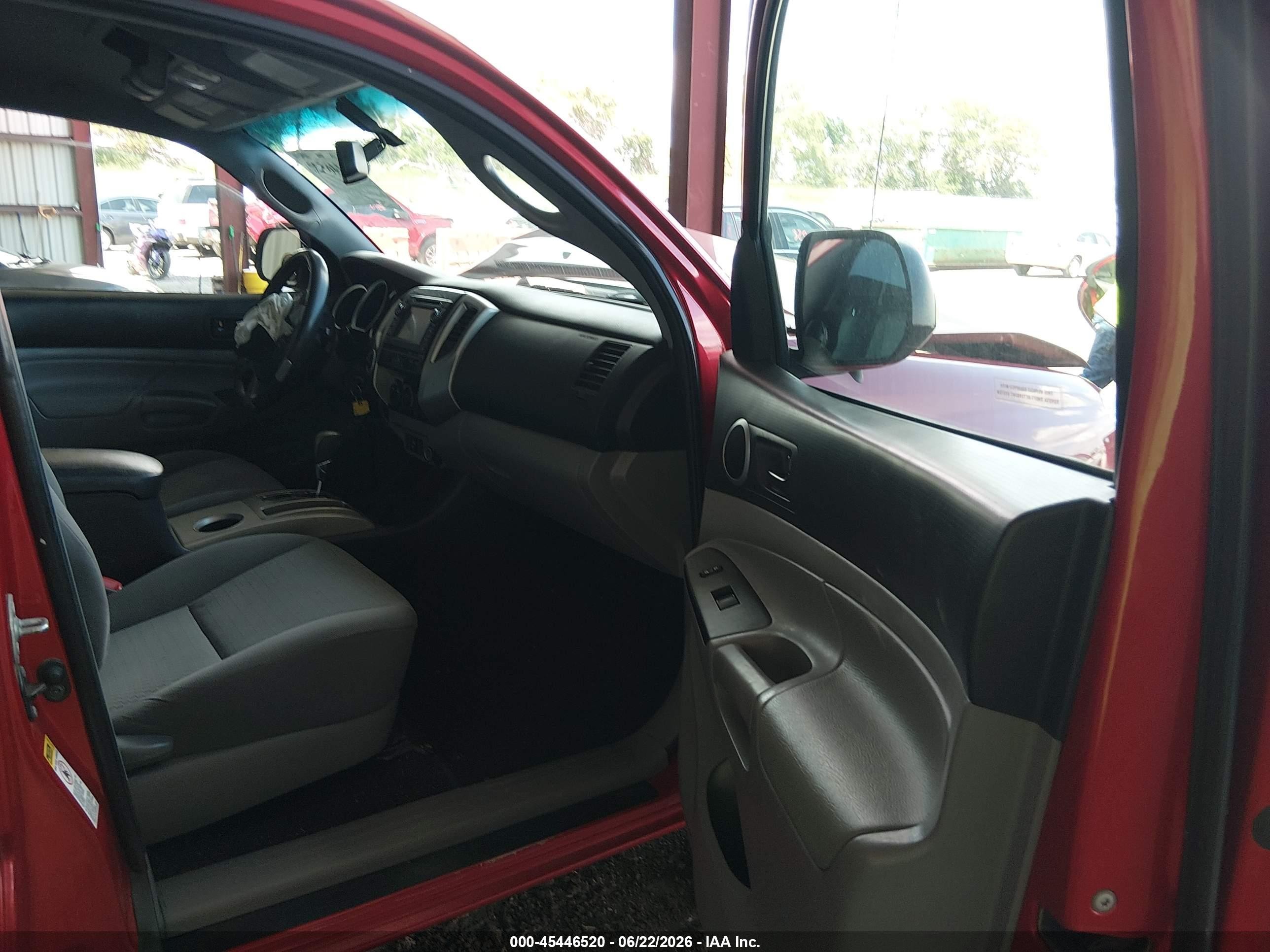 2013 Toyota Tacoma Base V6 Красный vin: 5TFUU4EN5DX075968