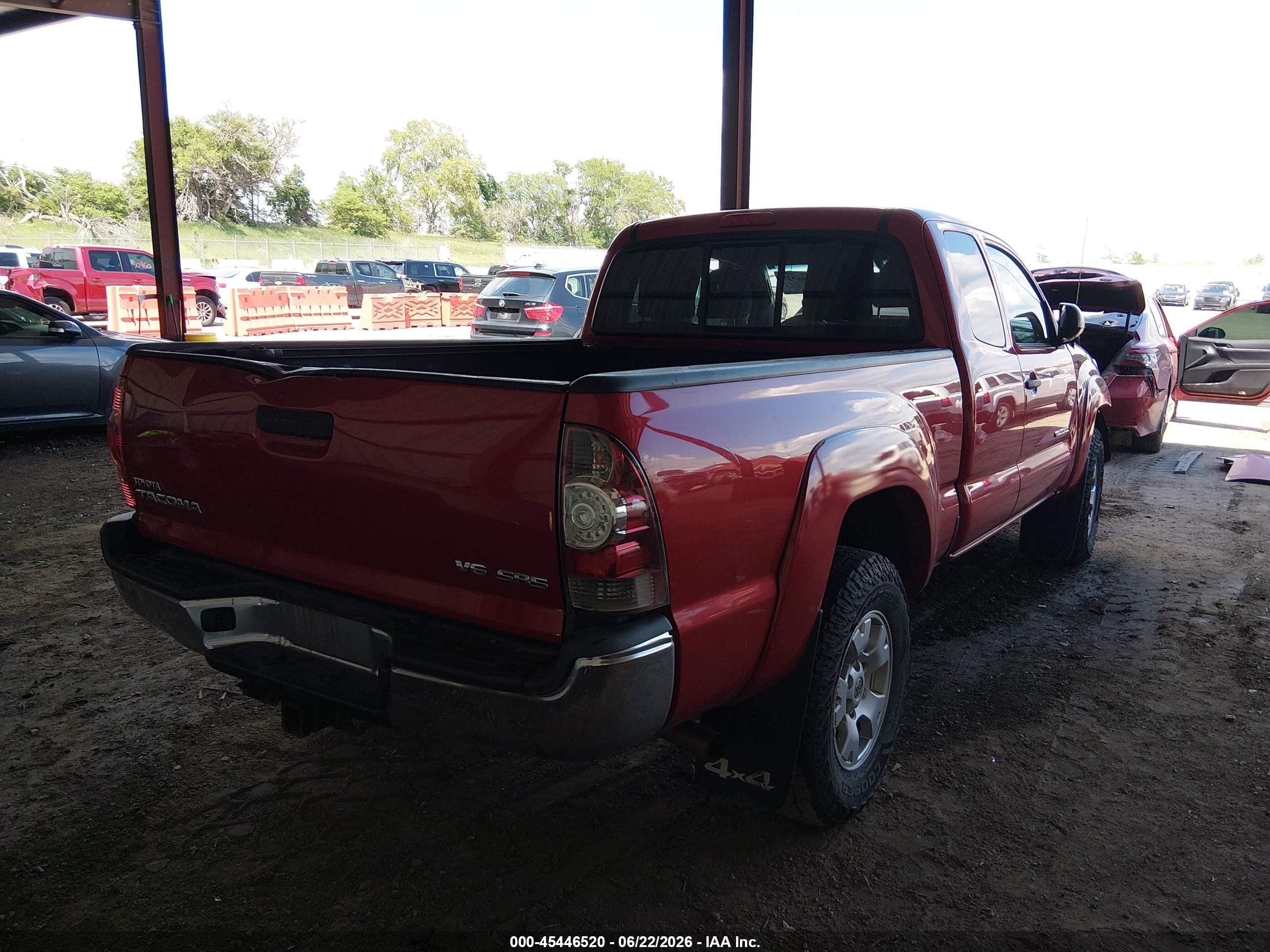 2013 Toyota Tacoma Base V6 Красный vin: 5TFUU4EN5DX075968