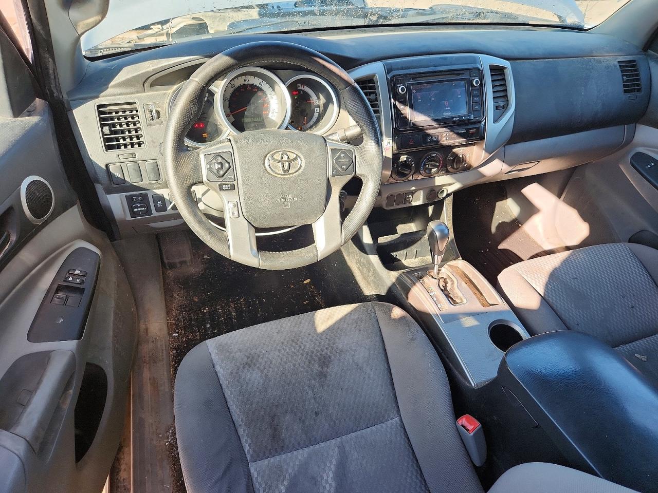 2014 Toyota Tacoma V6 Silver vin: 5TFUU4EN5EX084753