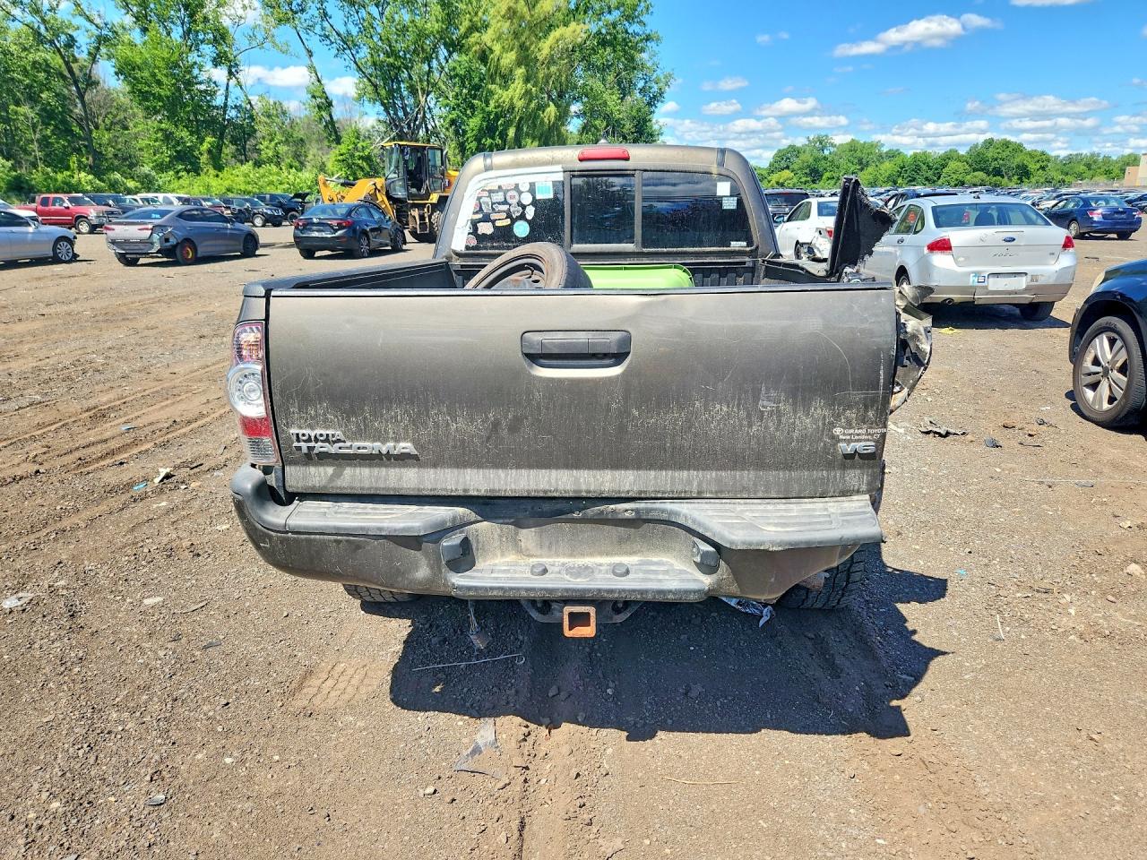 2014 Toyota Tacoma V6 Tan vin: 5TFUU4EN5EX088740