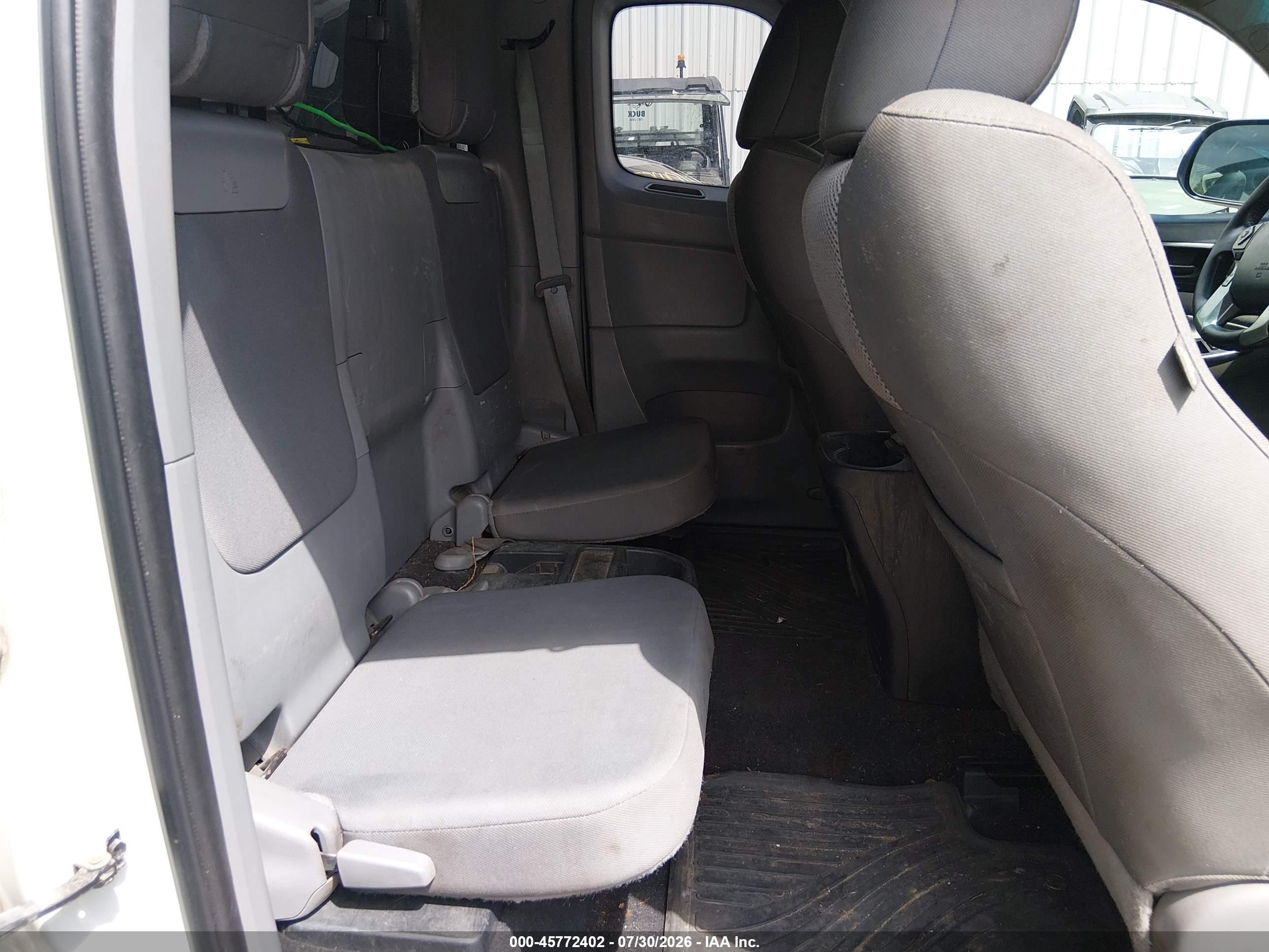 2014 Toyota Tacoma Base V6 White vin: 5TFUU4EN5EX104273