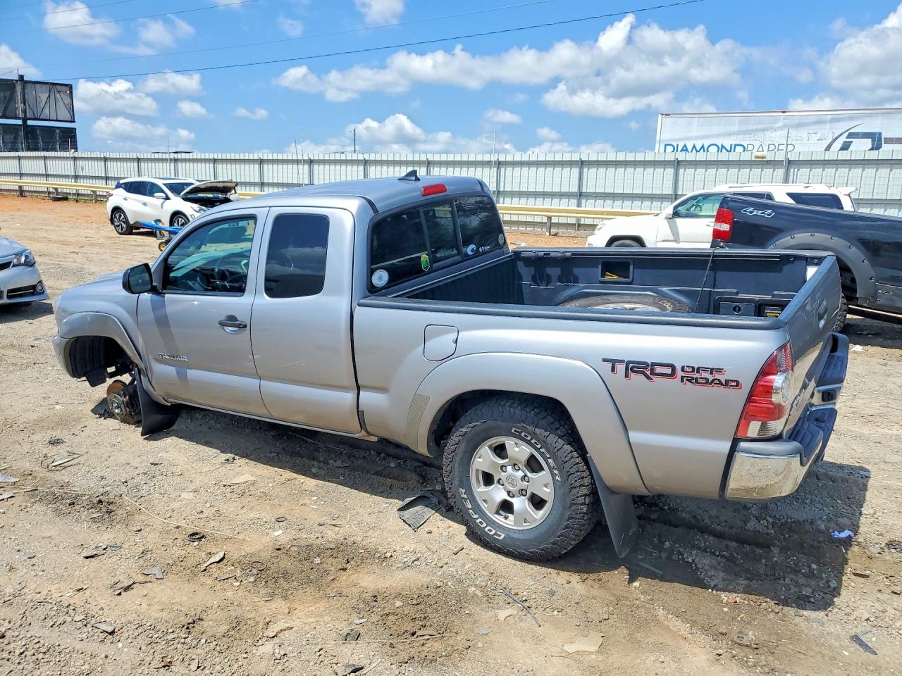 2014 Toyota Tacoma V6 Silver vin: 5TFUU4EN5EX105827