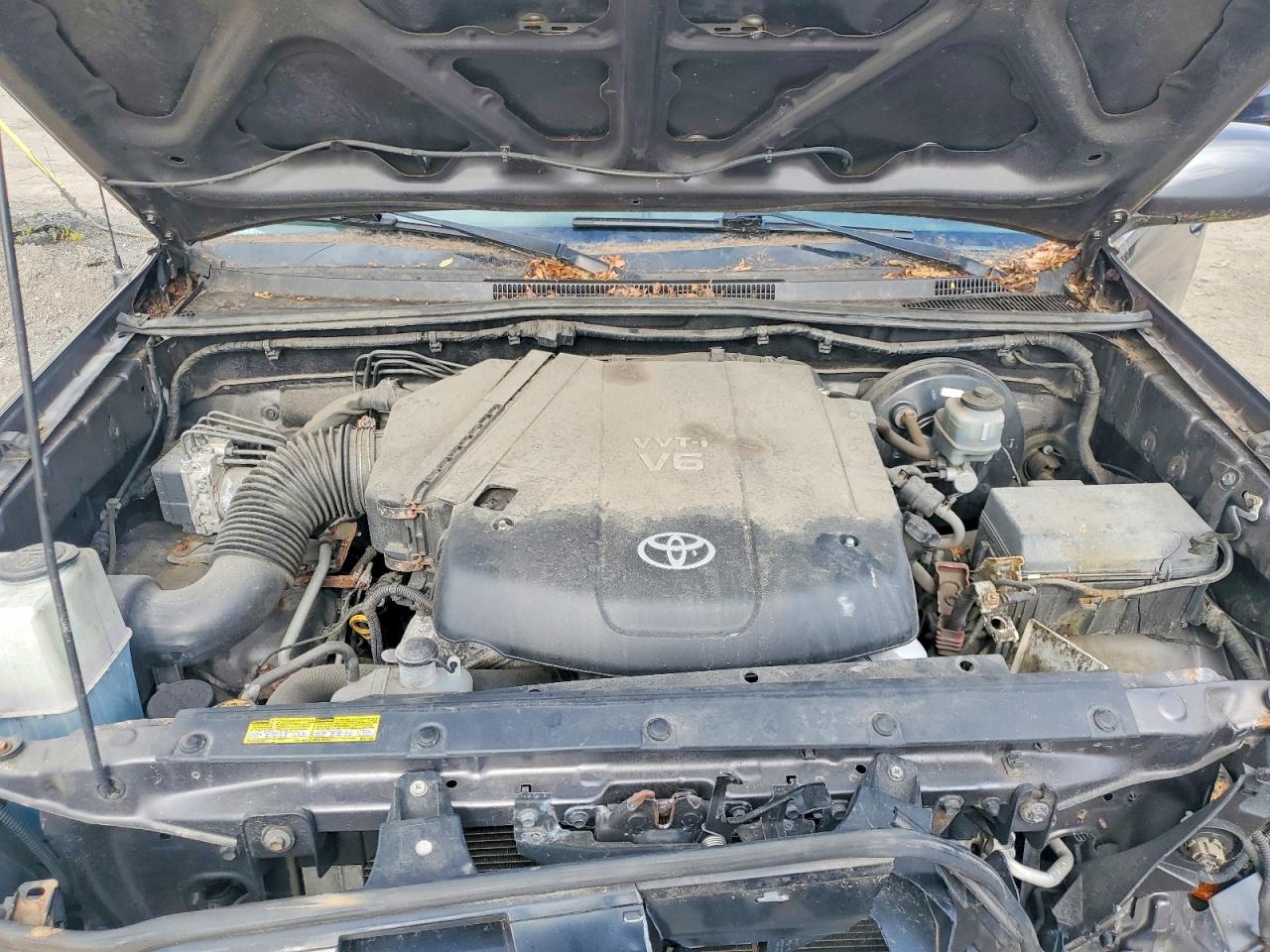 2011 Toyota Tacoma Access Cab Gray vin: 5TFUU4EN6BX022077
