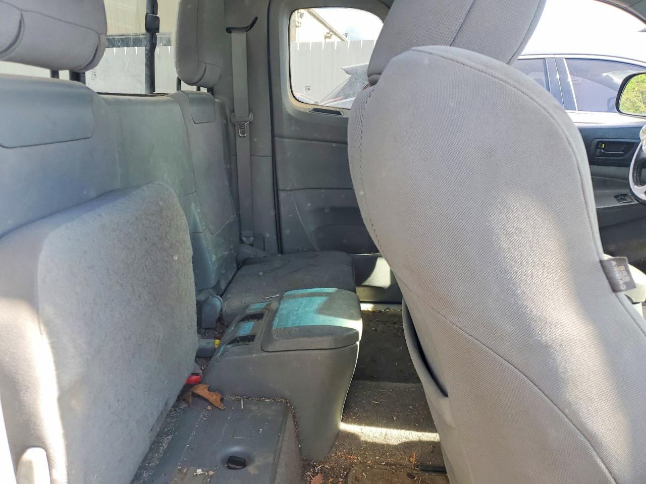 2011 Toyota Tacoma Access Cab Gray vin: 5TFUU4EN6BX022077