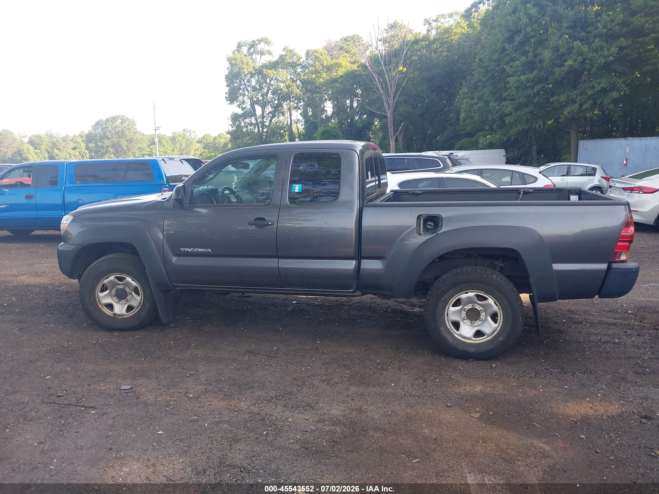2013 Toyota Tacoma Base V6 Gray vin: 5TFUU4EN6DX056801