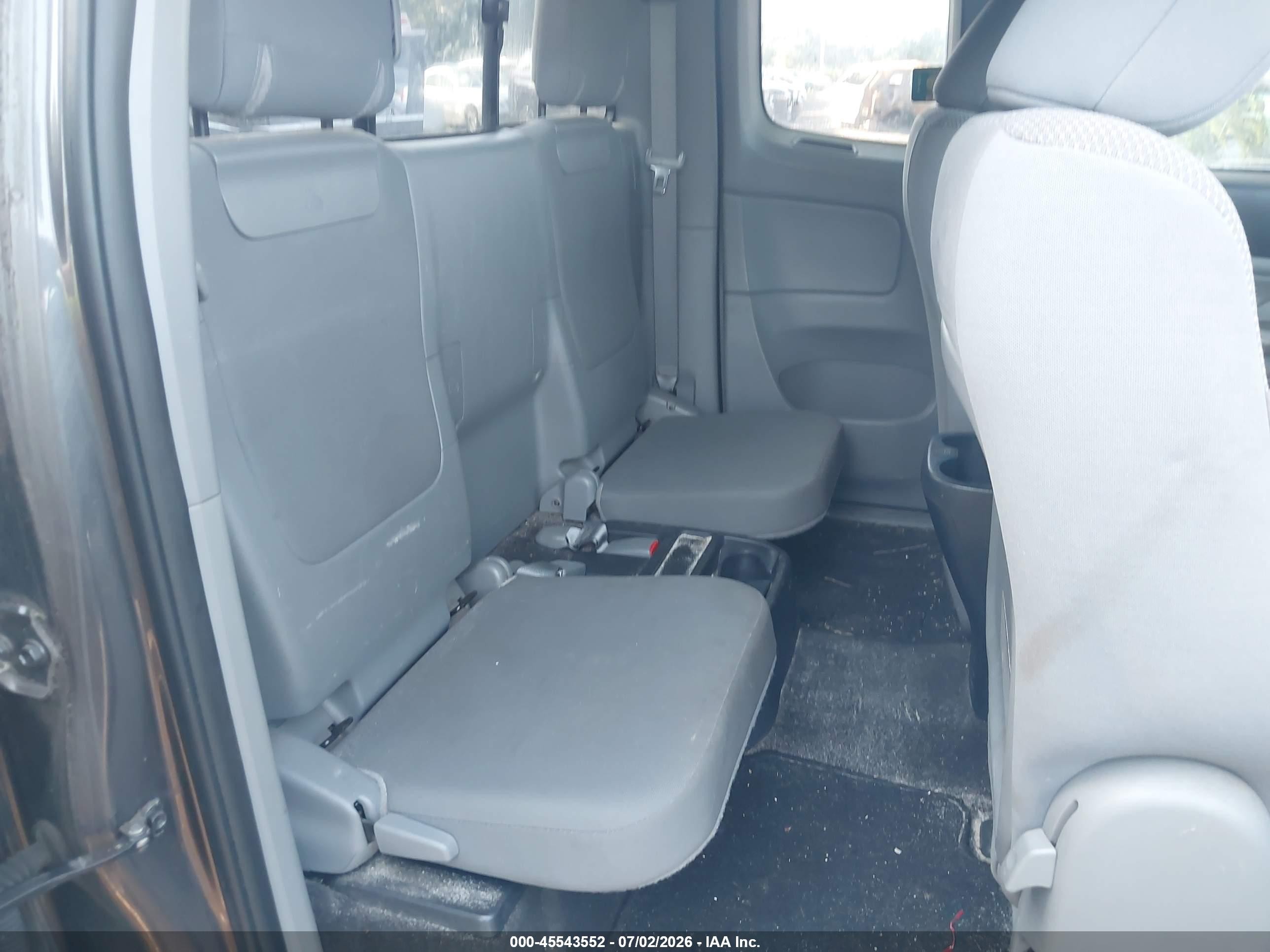 2013 Toyota Tacoma Base V6 Gray vin: 5TFUU4EN6DX056801