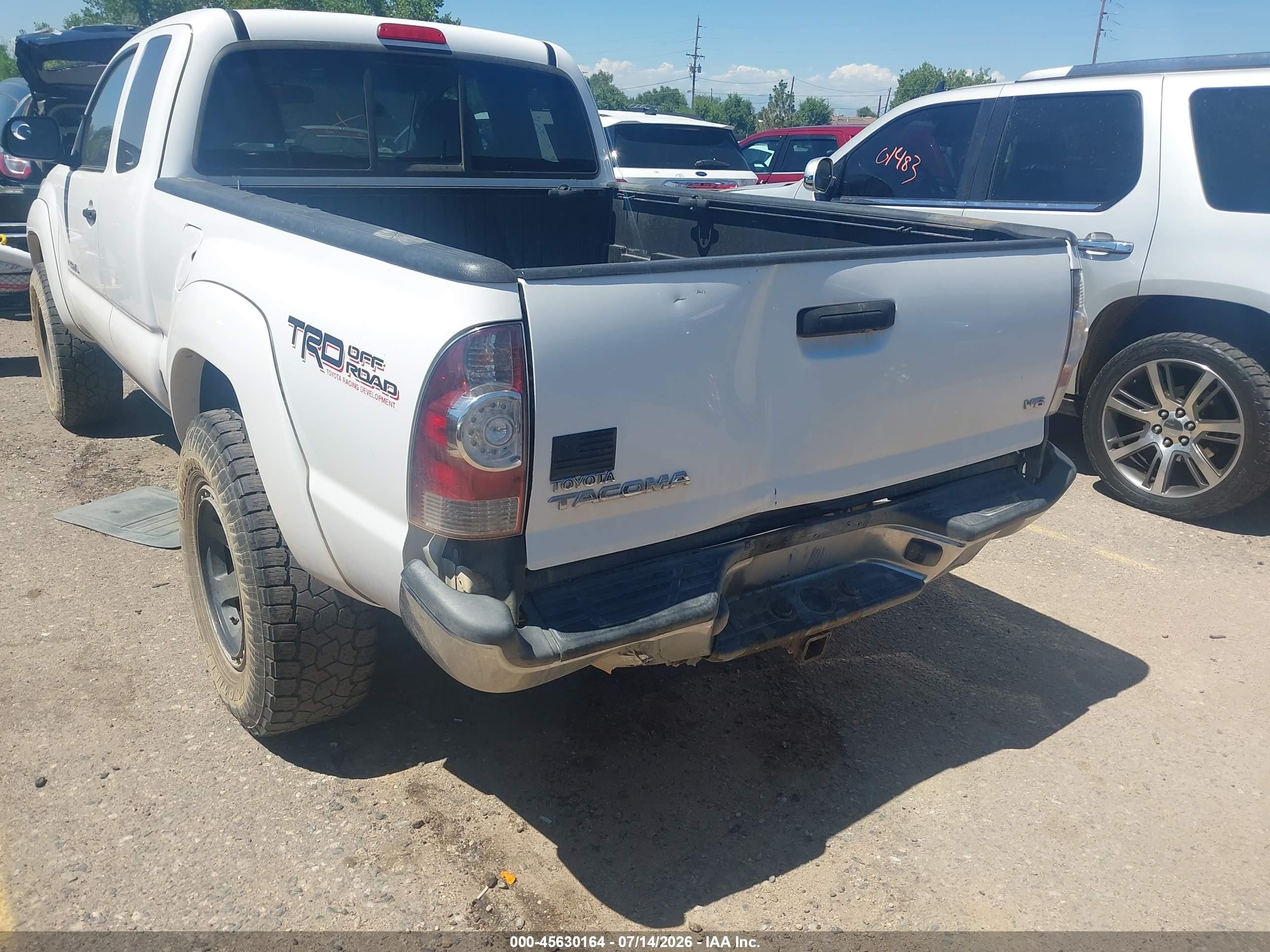 2013 Toyota Tacoma Base V6 White vin: 5TFUU4EN6DX061948