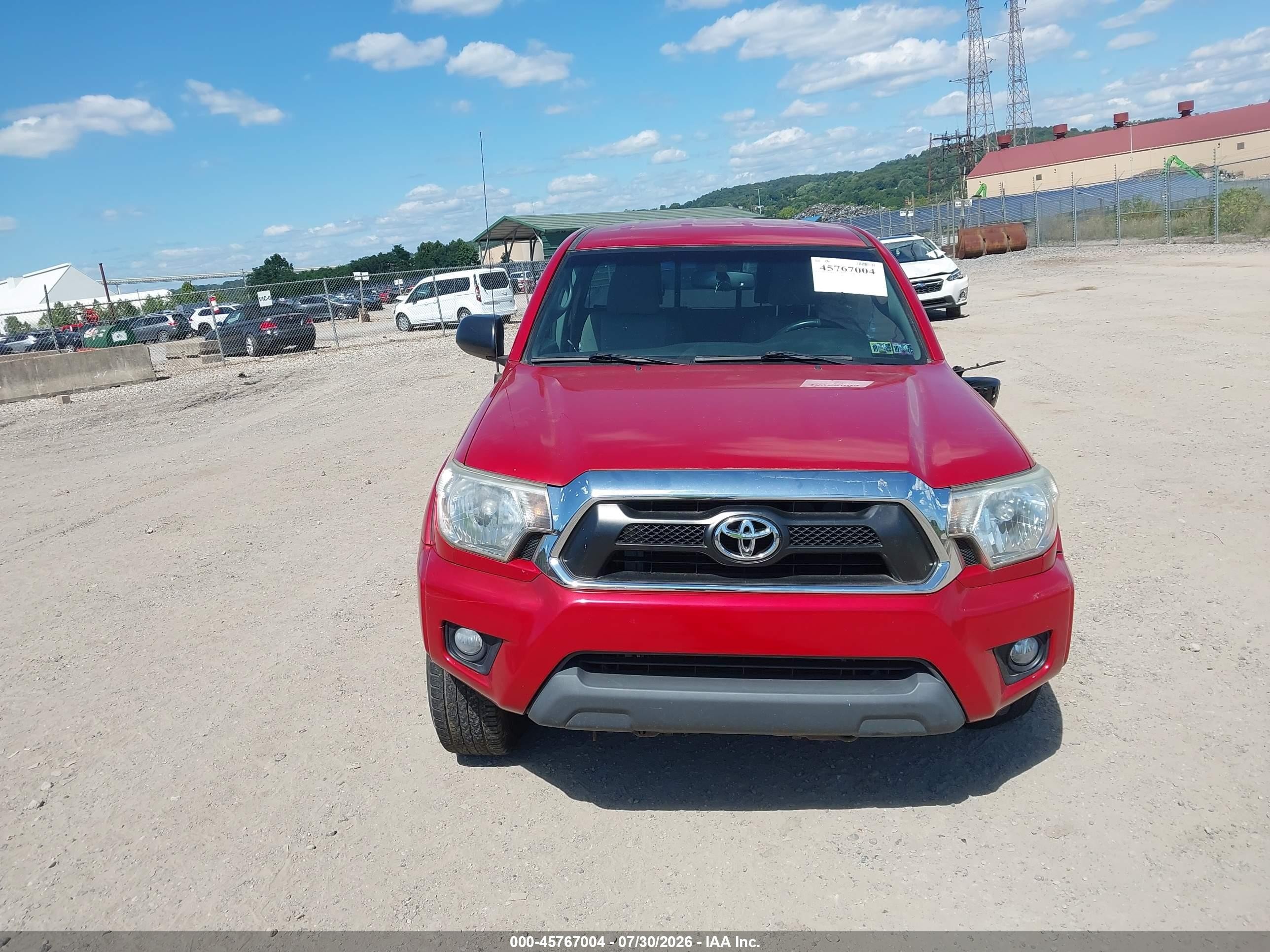 2013 Toyota Tacoma Base V6 Красный vin: 5TFUU4EN6DX079107