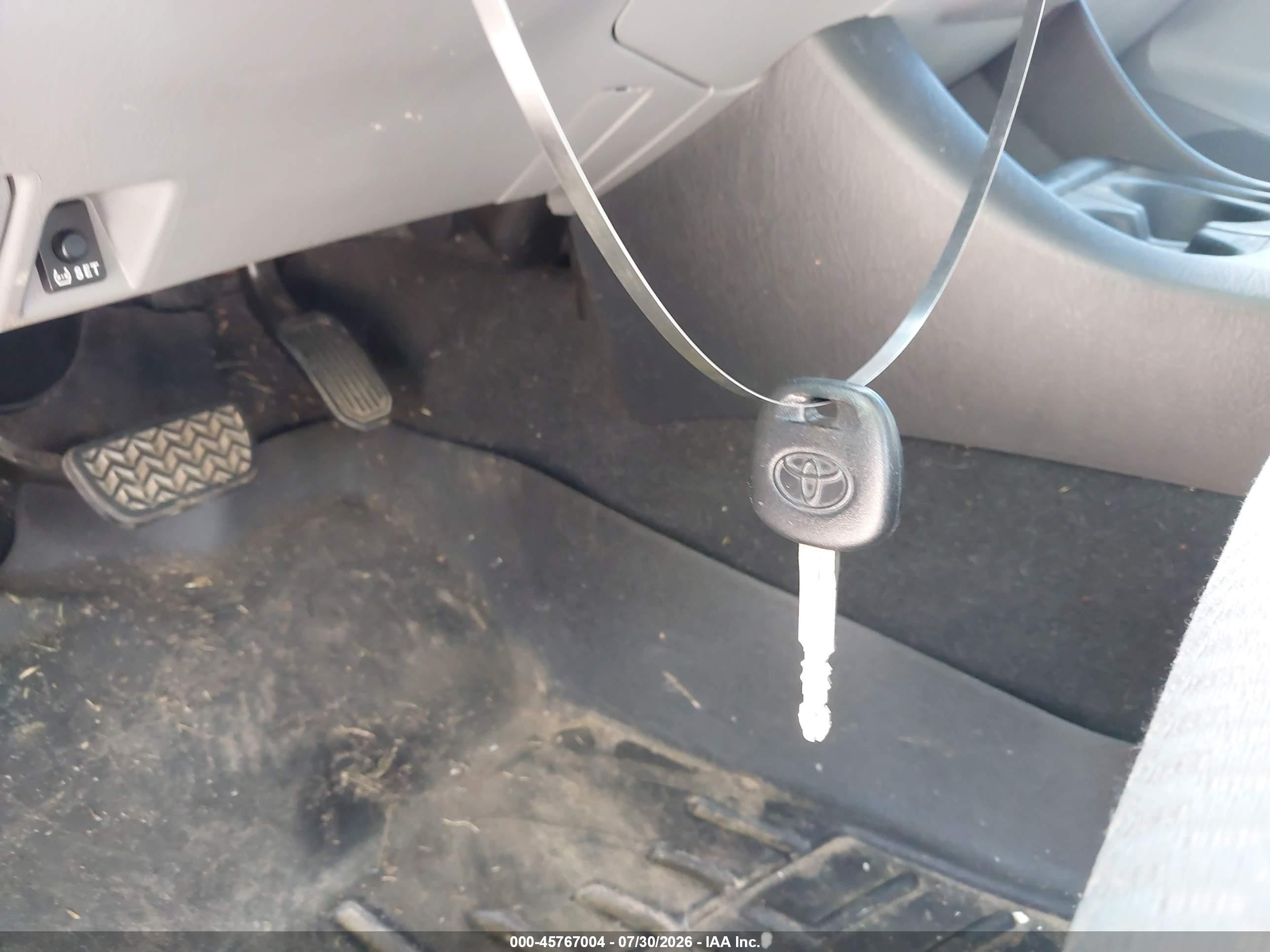 2013 Toyota Tacoma Base V6 Красный vin: 5TFUU4EN6DX079107