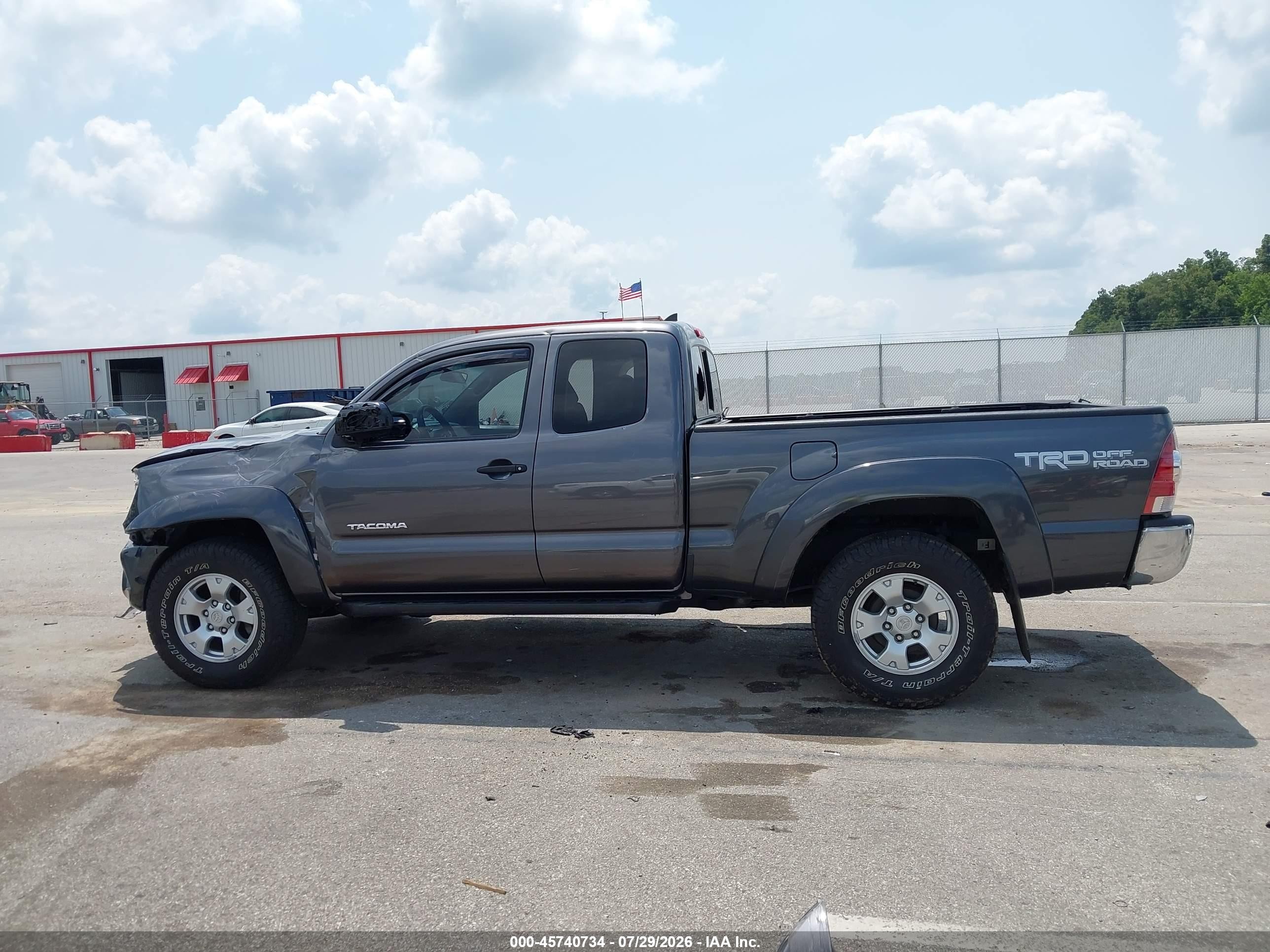 2014 Toyota Tacoma Base V6 Gray vin: 5TFUU4EN6EX107358