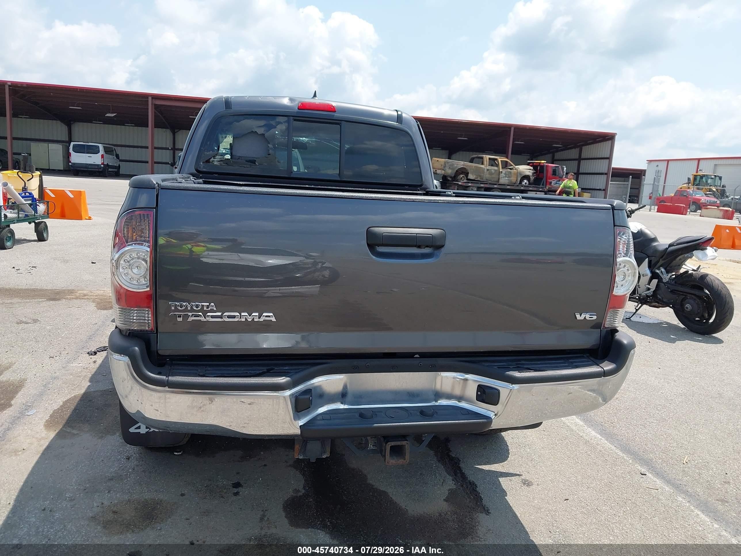 2014 Toyota Tacoma Base V6 Gray vin: 5TFUU4EN6EX107358