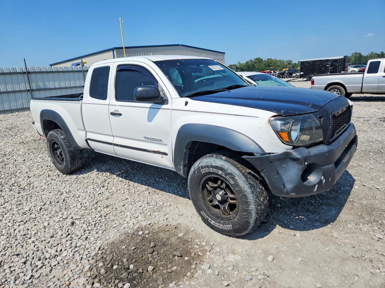 2011 Toyota Tacoma V6 Белый vin: 5TFUU4EN7BX005191
