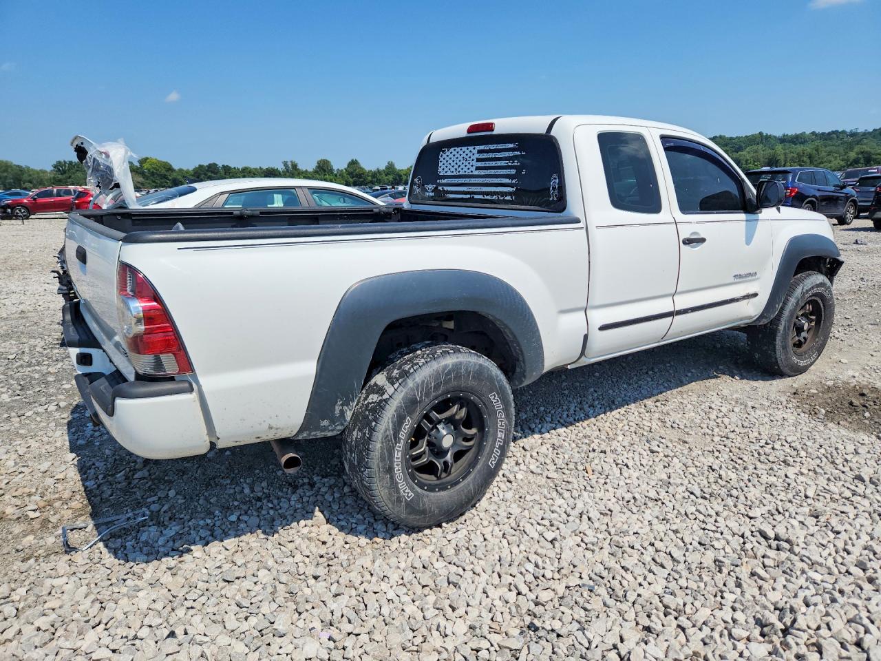 2011 Toyota Tacoma V6 Белый vin: 5TFUU4EN7BX005191