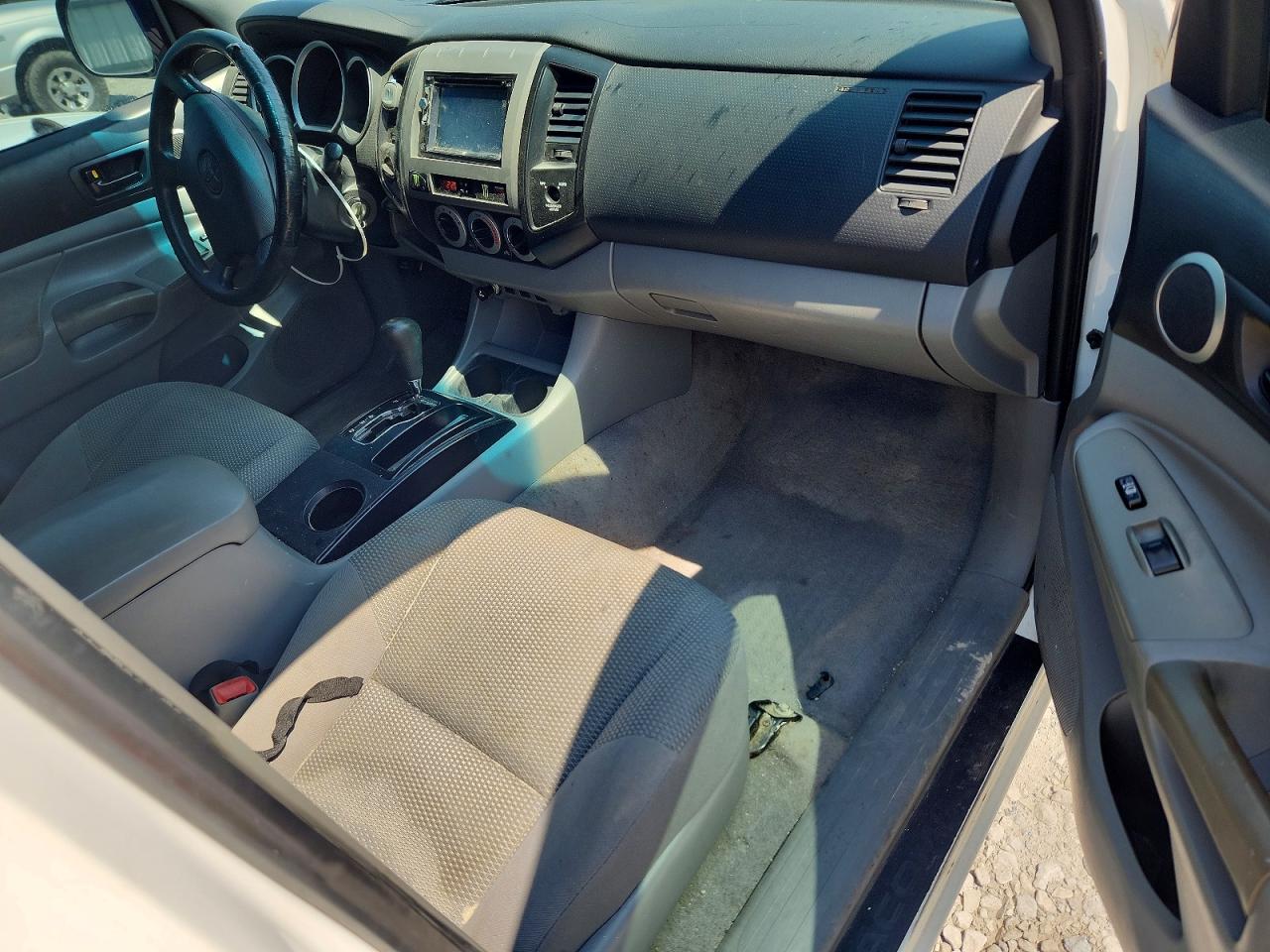 2011 Toyota Tacoma V6 Белый vin: 5TFUU4EN7BX005191