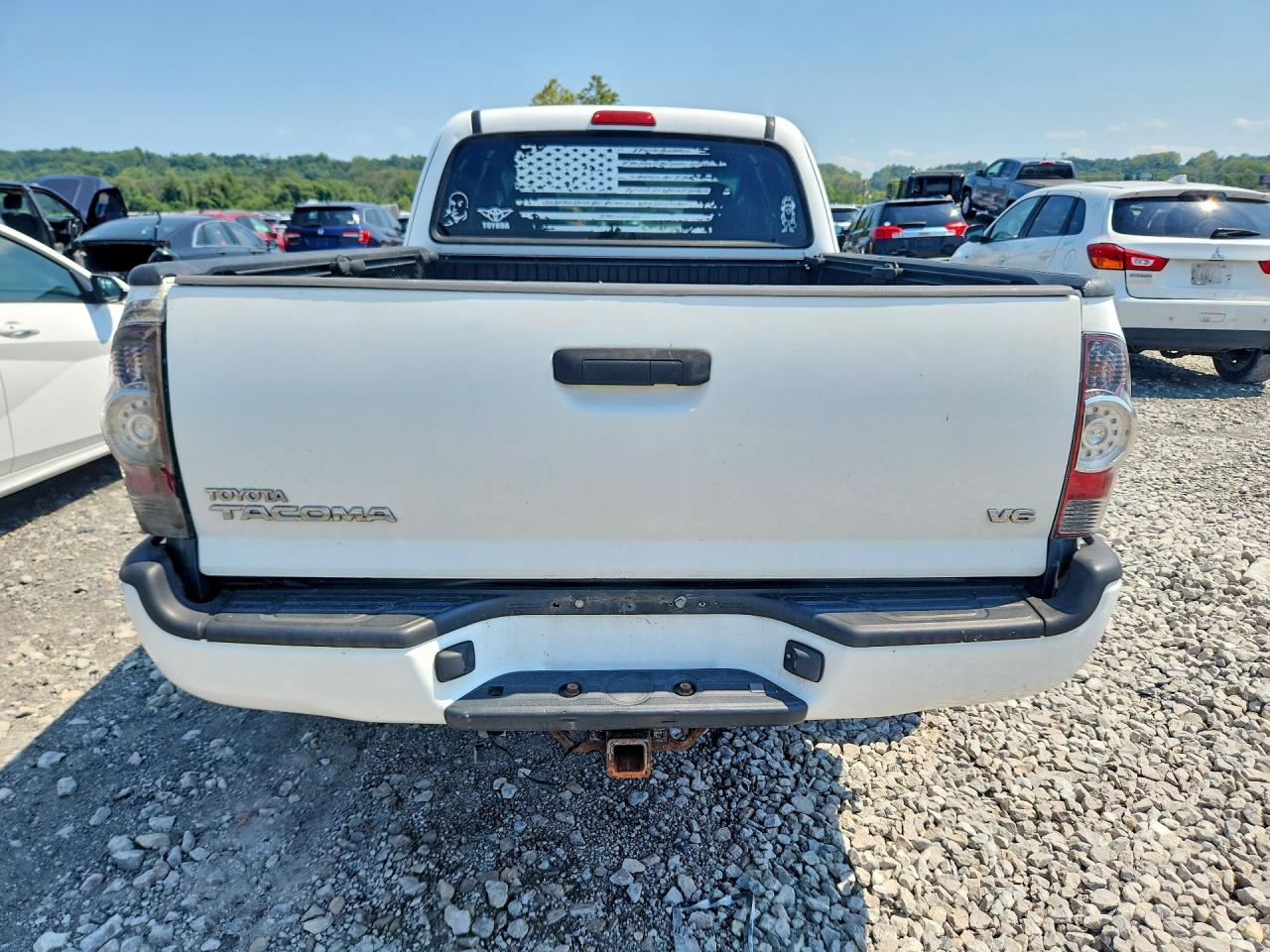 2011 Toyota Tacoma V6 Белый vin: 5TFUU4EN7BX005191