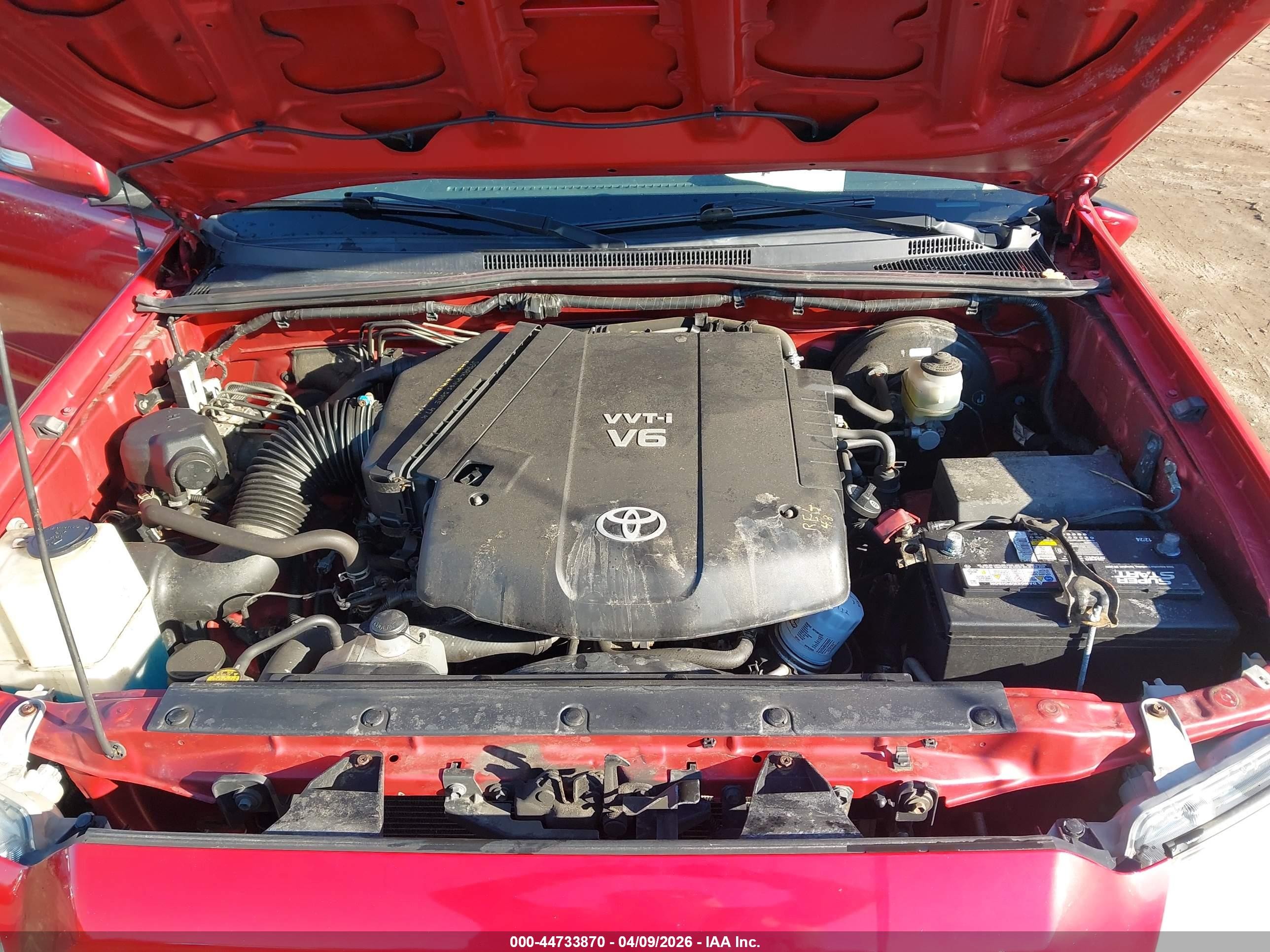 2012 Toyota Tacoma Base V6 Красный vin: 5TFUU4EN7CX036698