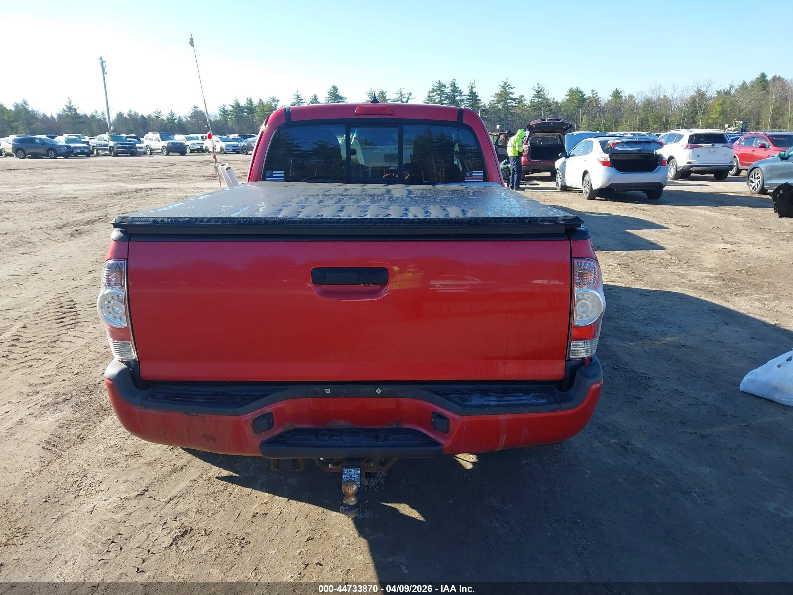 2012 Toyota Tacoma Base V6 Красный vin: 5TFUU4EN7CX036698